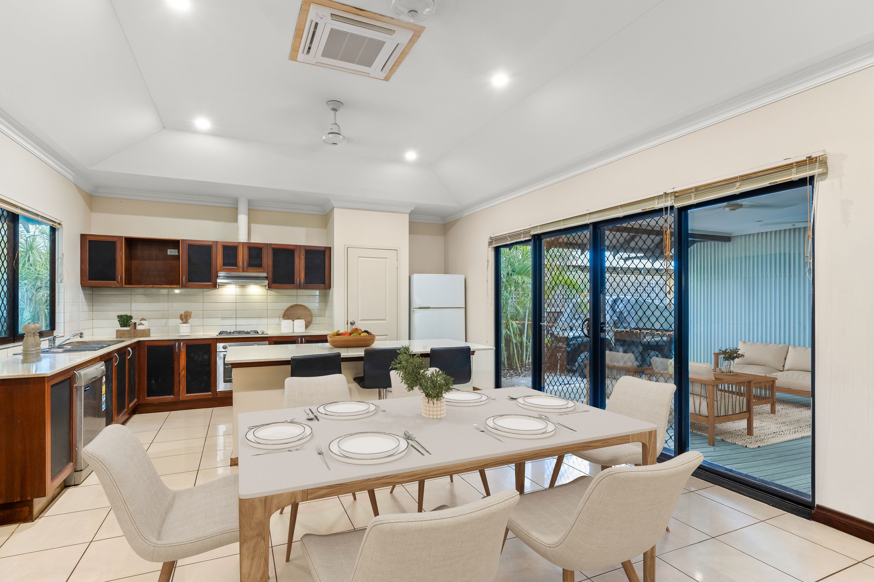 3 Wirl Buru Gardens — photo 10 of 26