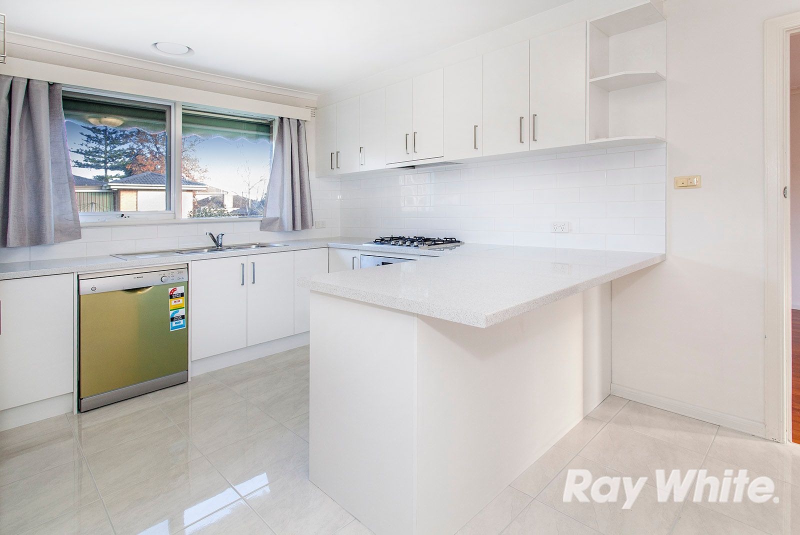 2/12 Gillies Street, Mitcham, VIC 3132