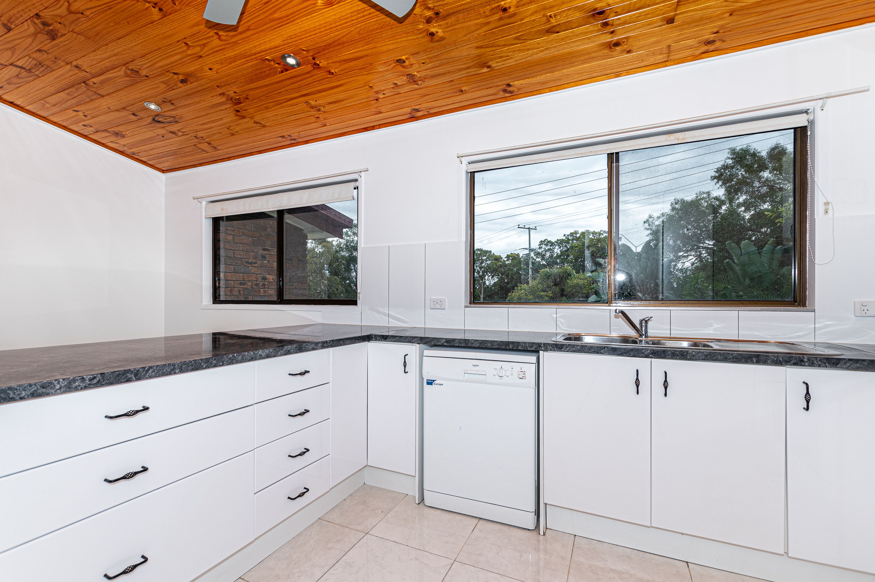 20 Elizabeth Street, Deception Bay, QLD 4508
