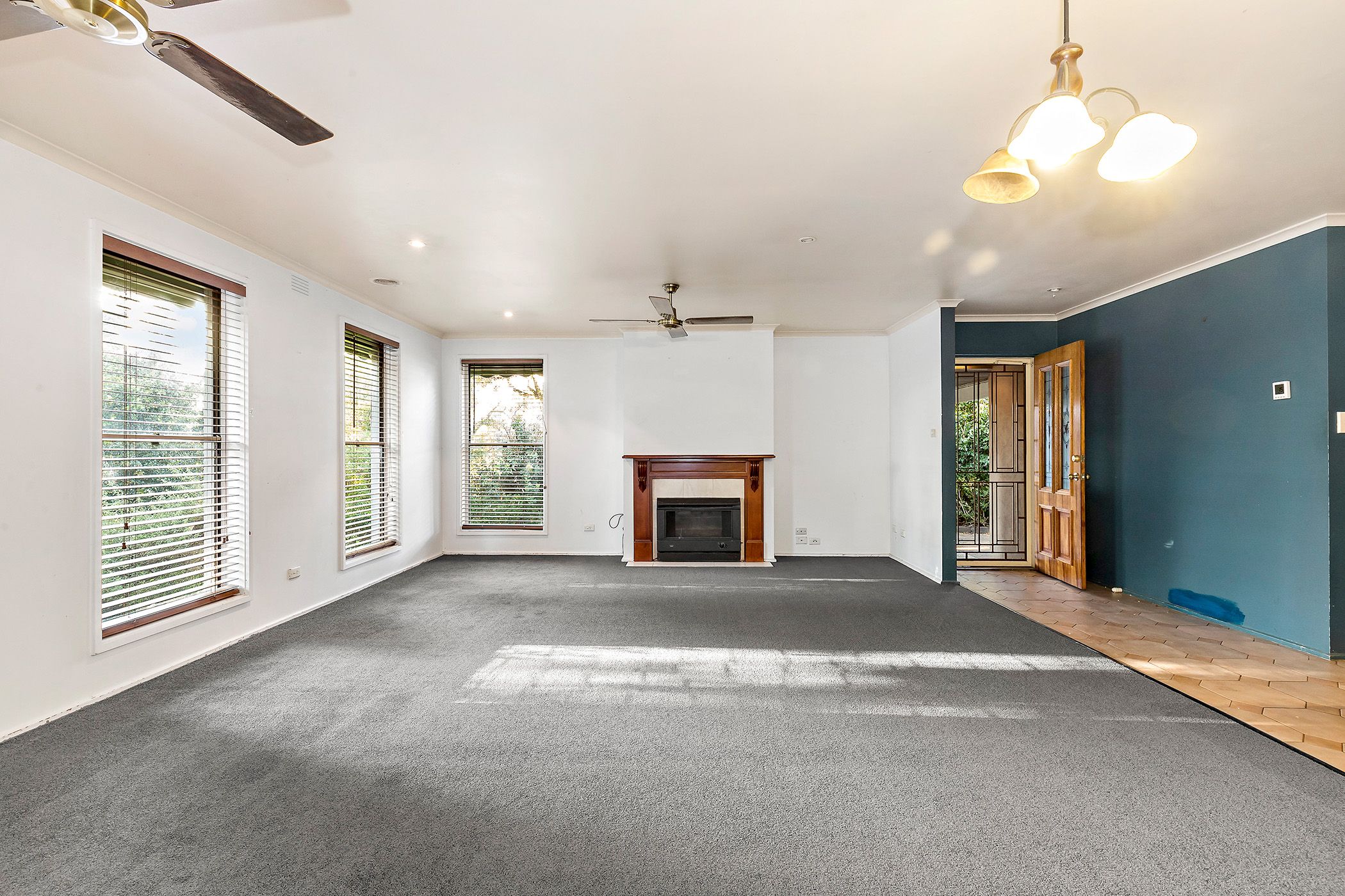 2 Blackheath Avenue, Frankston, VIC 3199