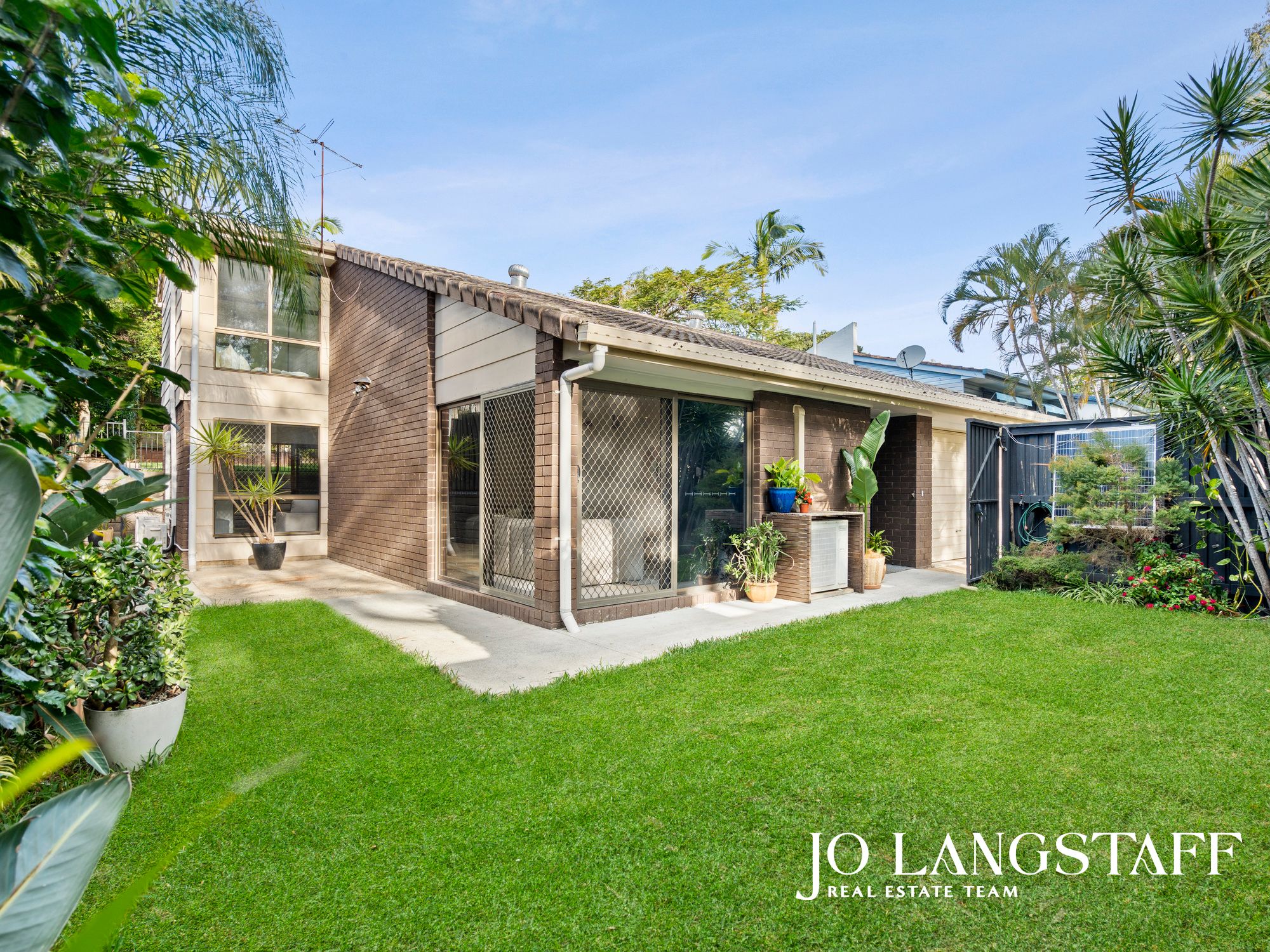 134 Fig Tree Pocket Road — photo 12 of 28