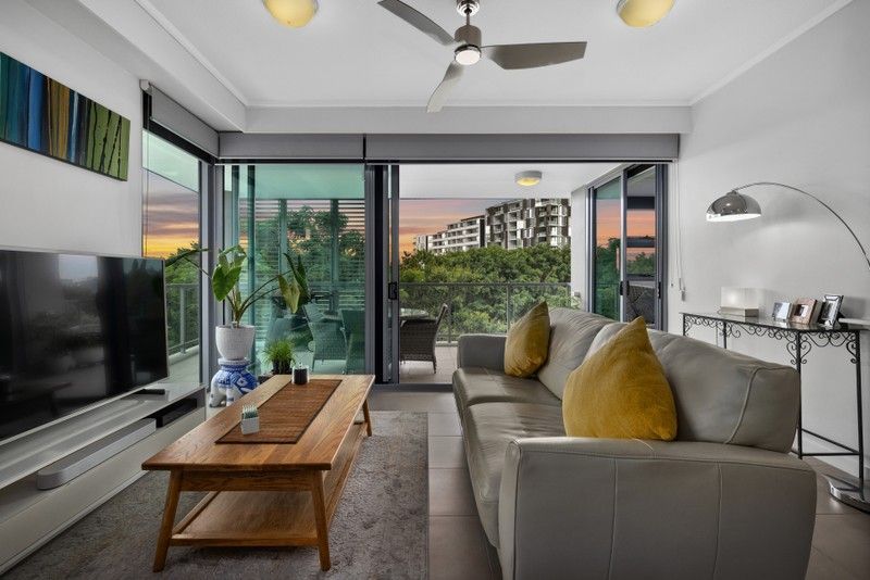 2406/118 Parkside Circuit, Hamilton, QLD 4007