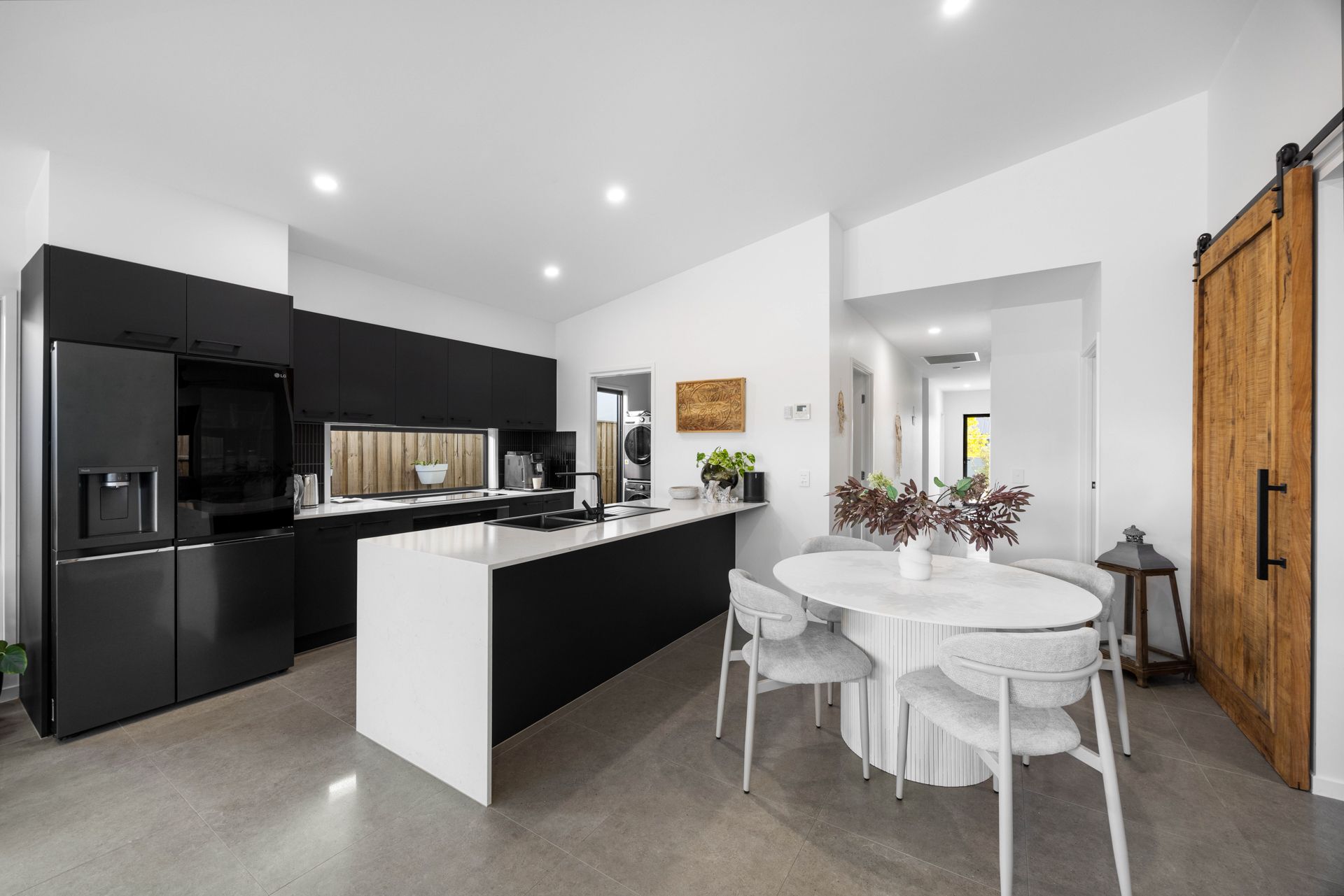 6 Forest Road, Palmview, QLD 4553