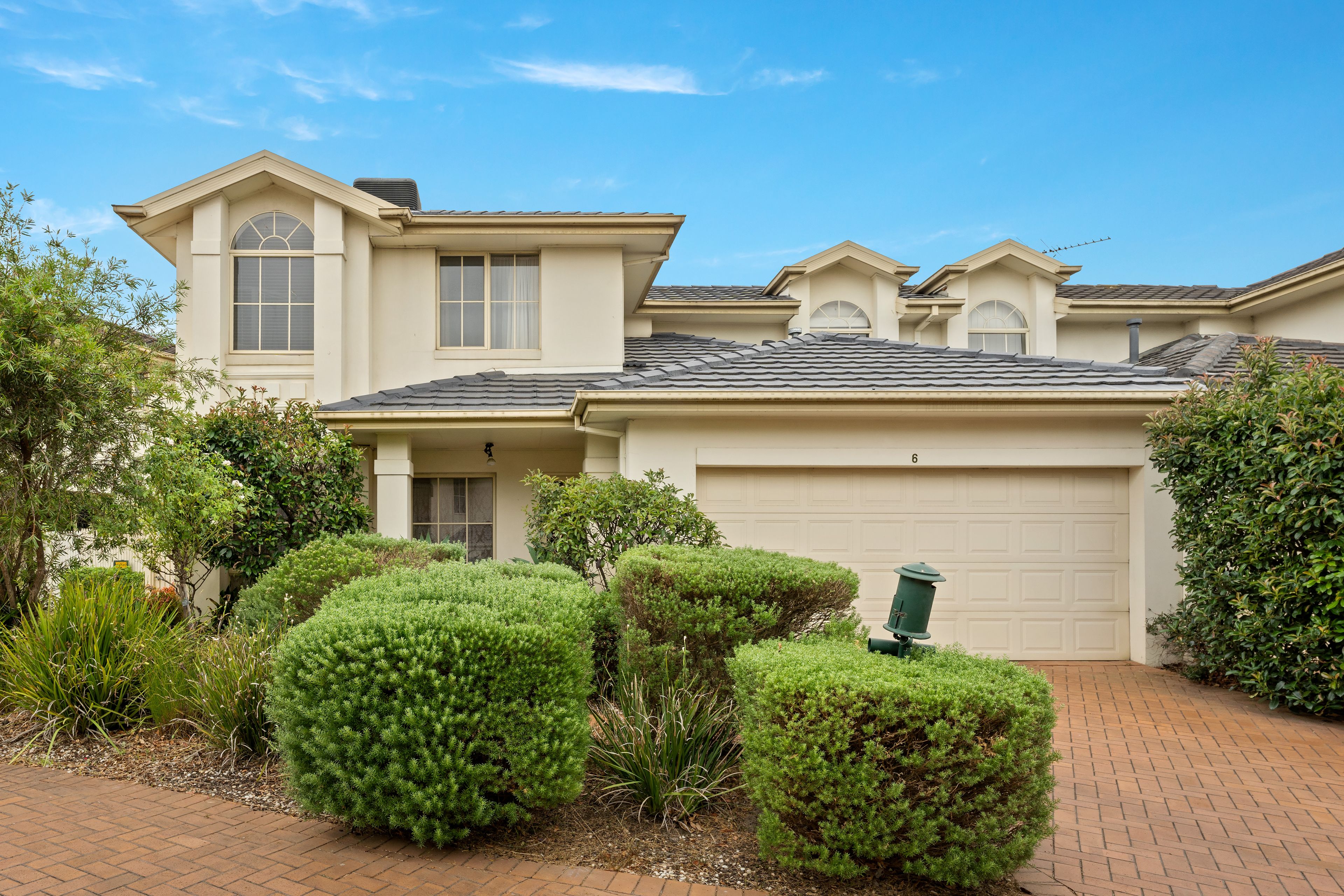 6 Tucker Way — photo from Ray White Macleod