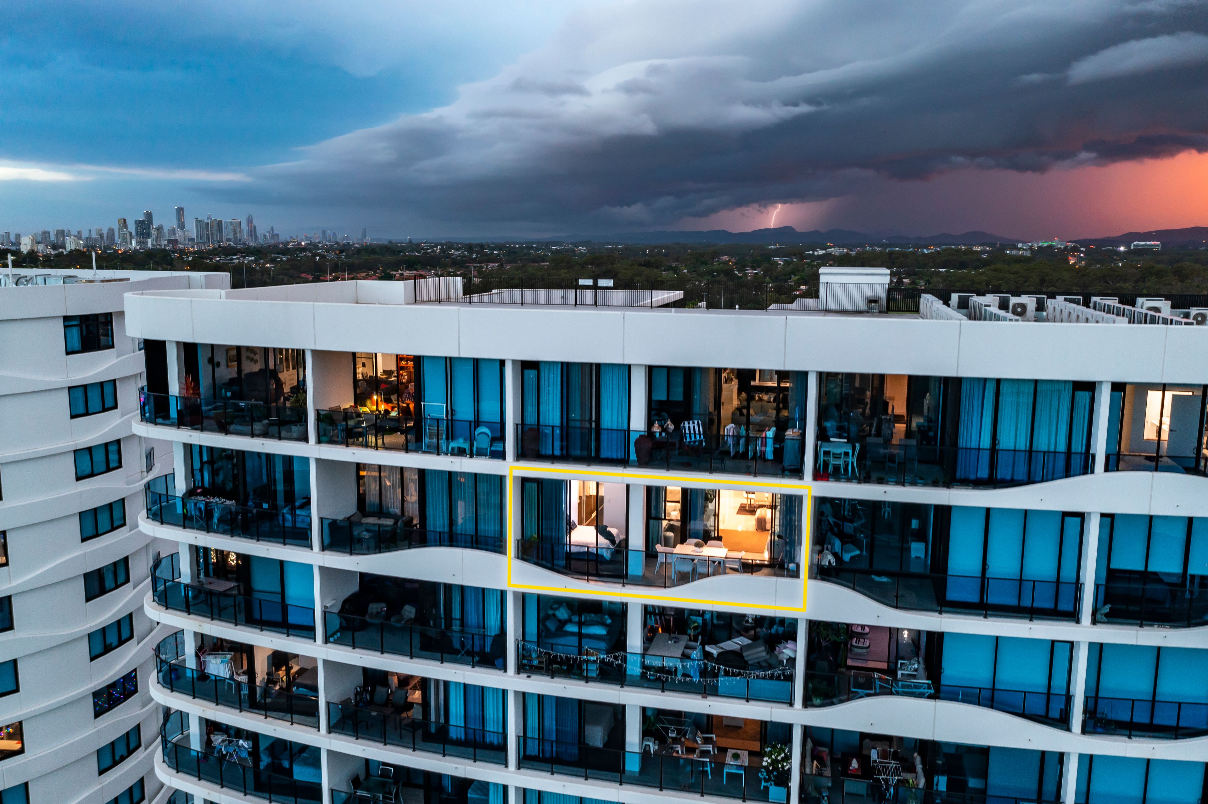 41204/5 Harbour Side Court, Biggera Waters, QLD 4216