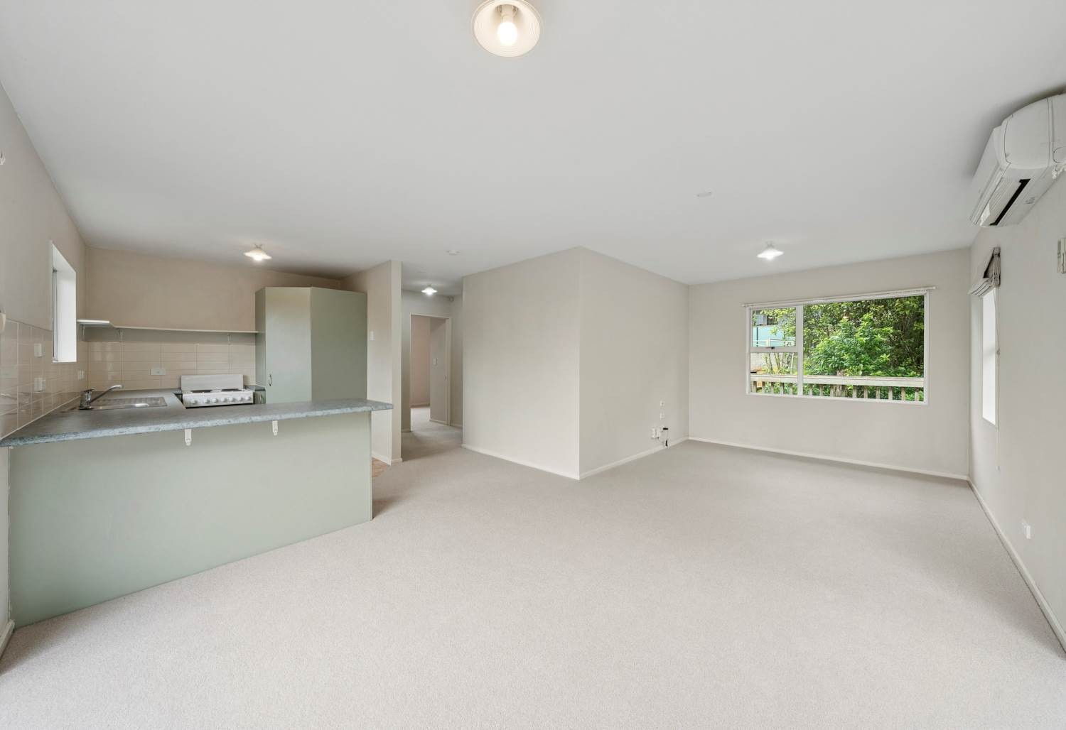 2/2 Karapiti Place, Glen Eden, Waitakere City
