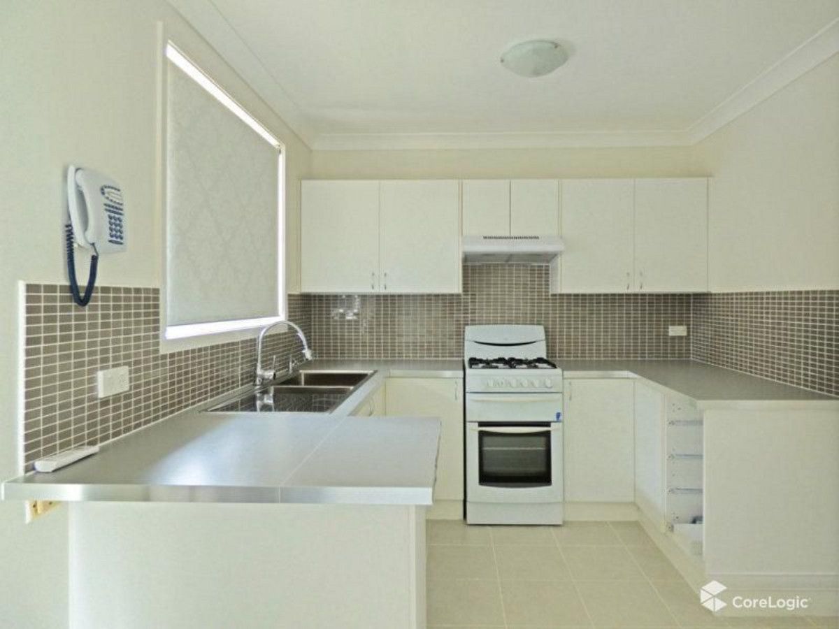 2 Adrian Close, Bateau Bay, NSW 2261