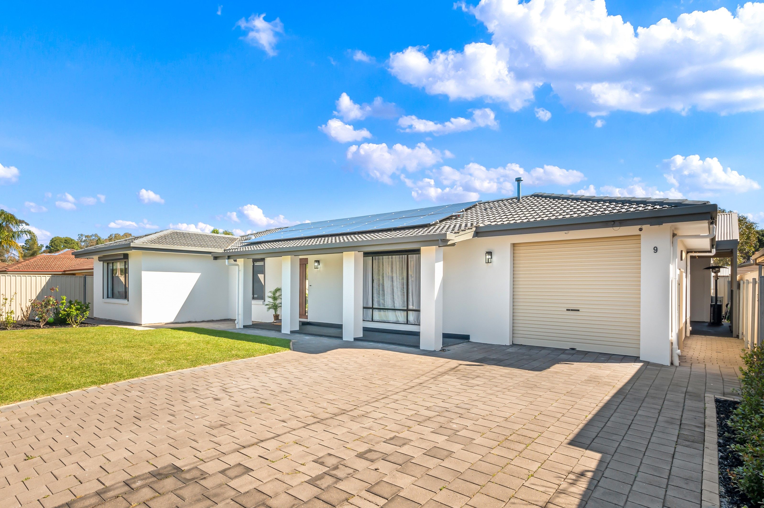 9 Tarana Road, Hope Valley SA 5090