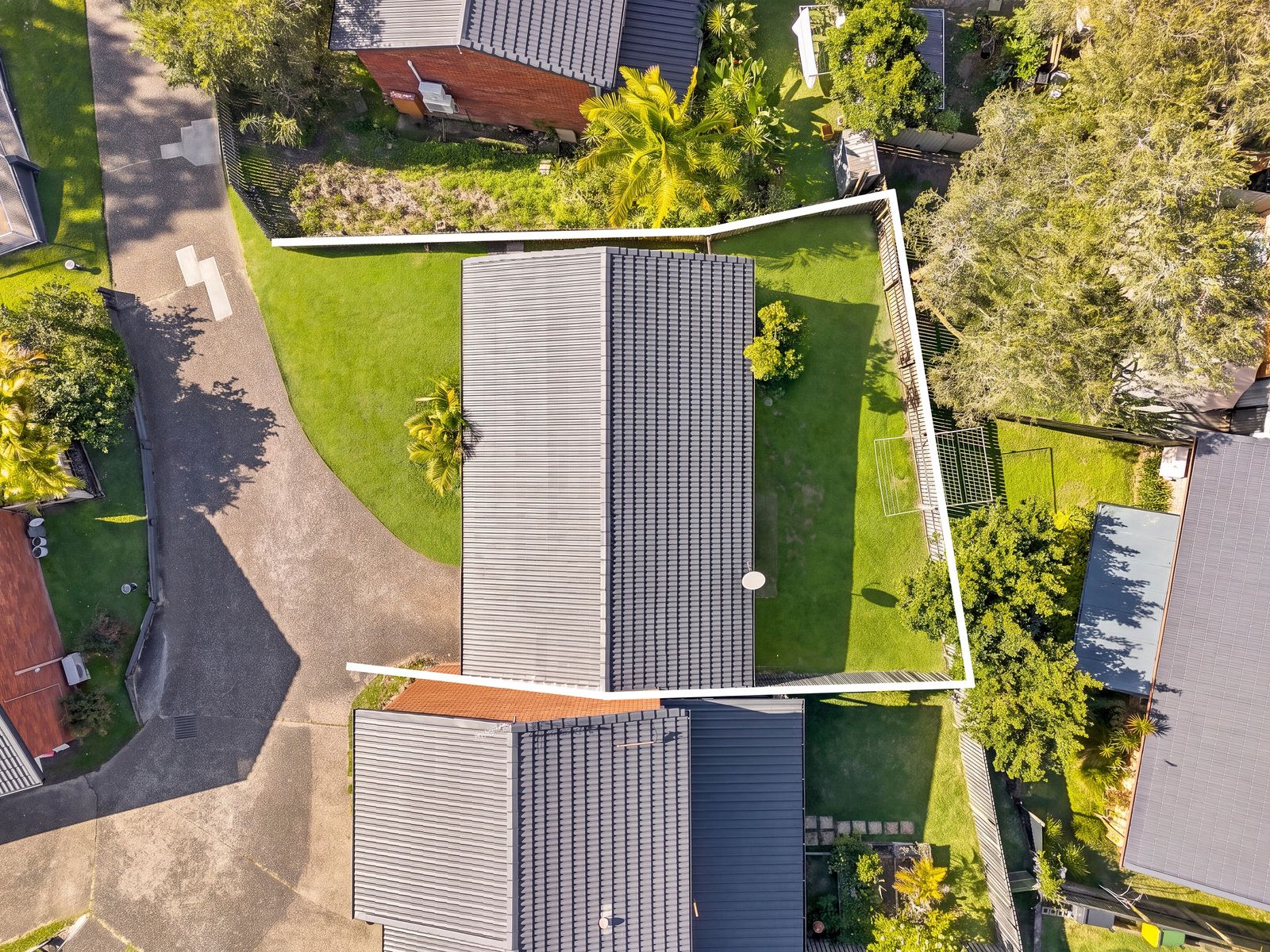 3/10 Sara Street — photo 3 of 14