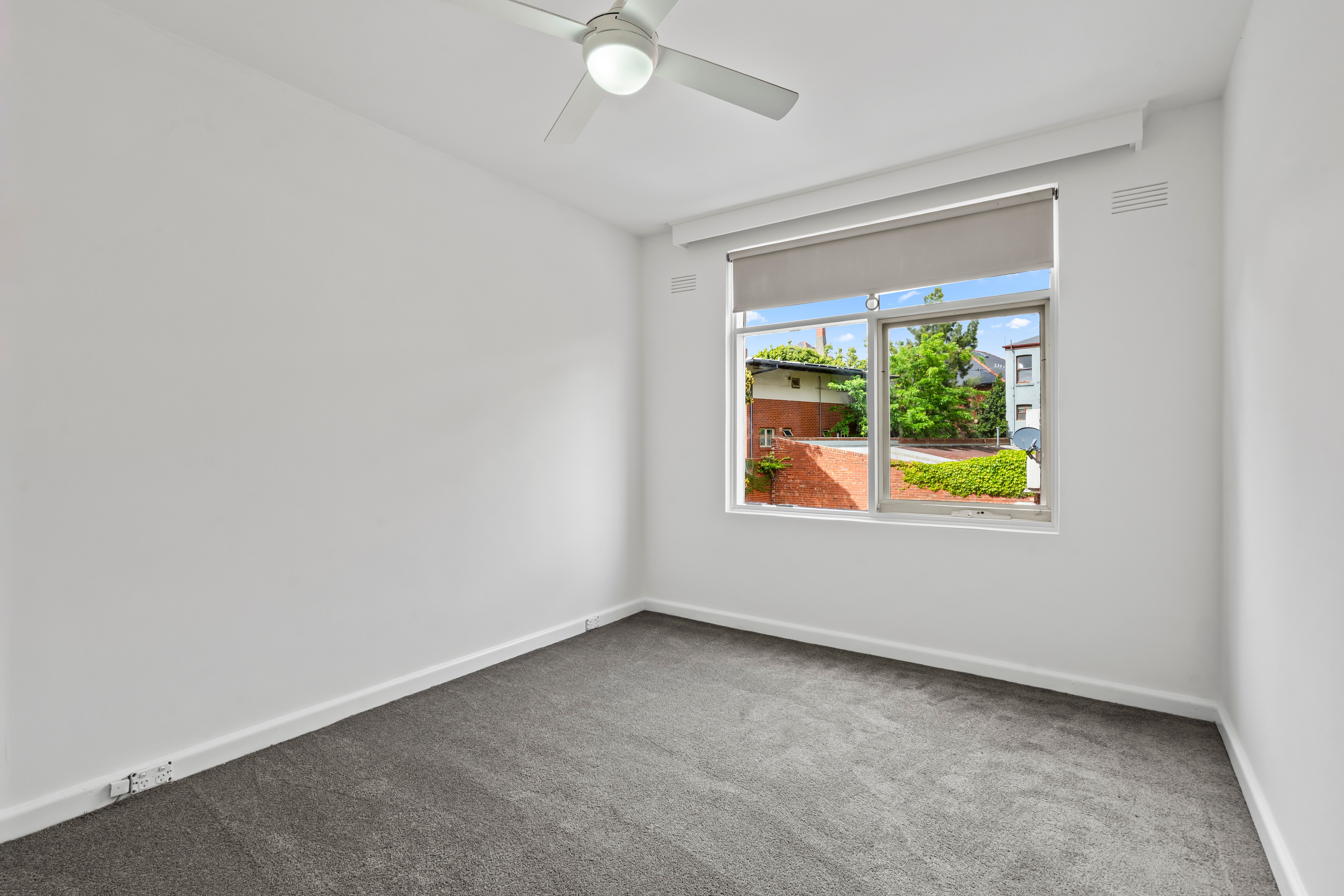 10/65-67 Park Street — photo 4 of 10