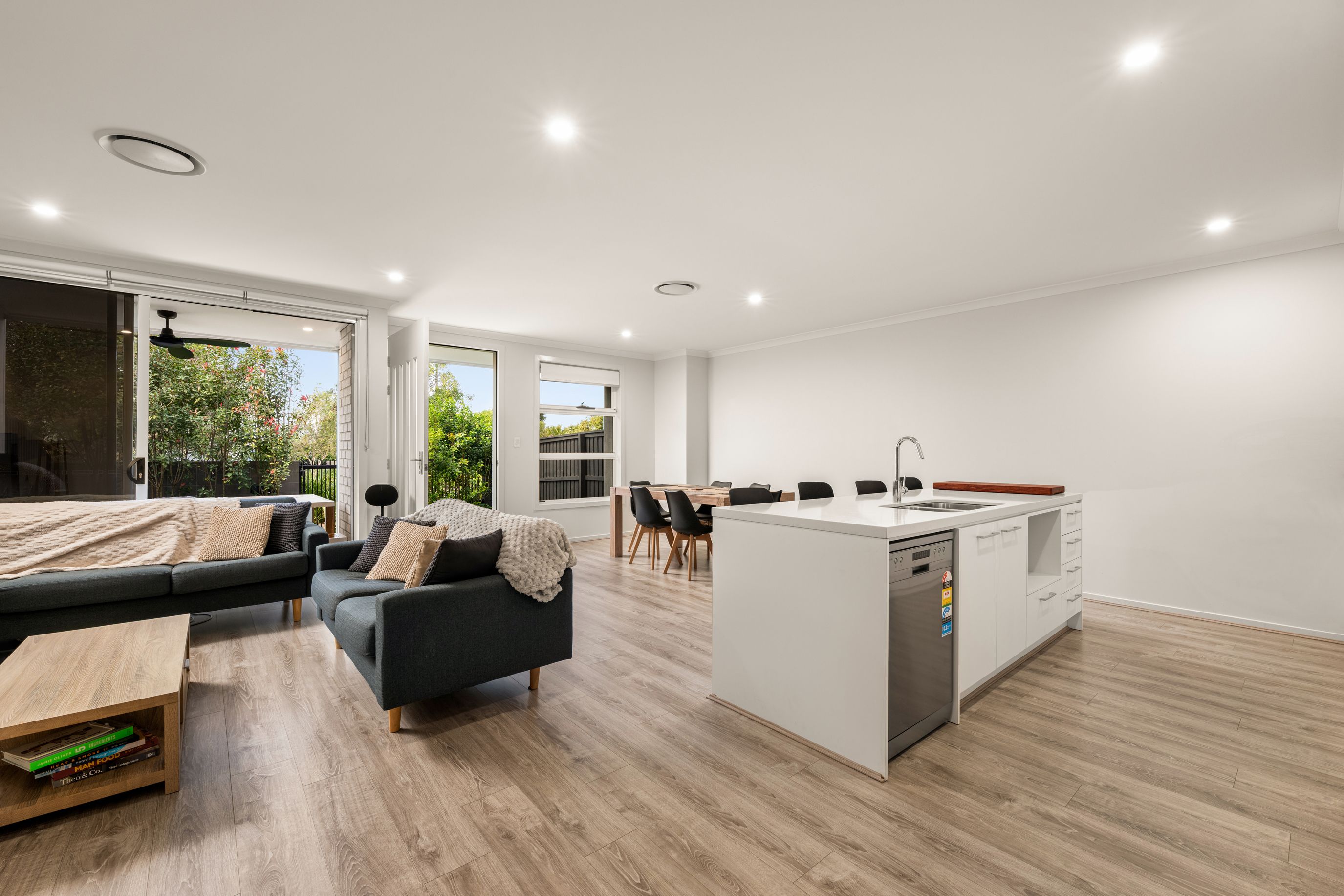 17 Harmony Boulevard, Palmview, QLD 4553