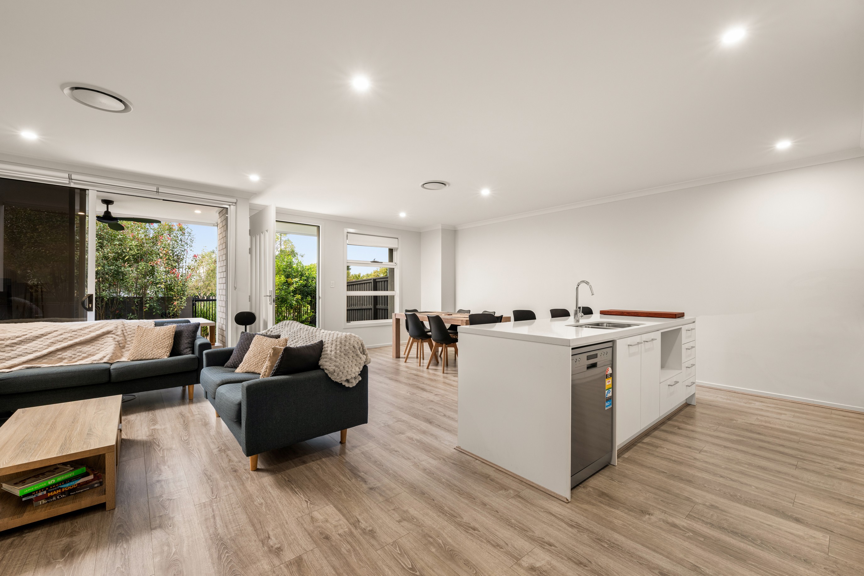 17 Harmony Boulevard, Palmview, QLD 4553
