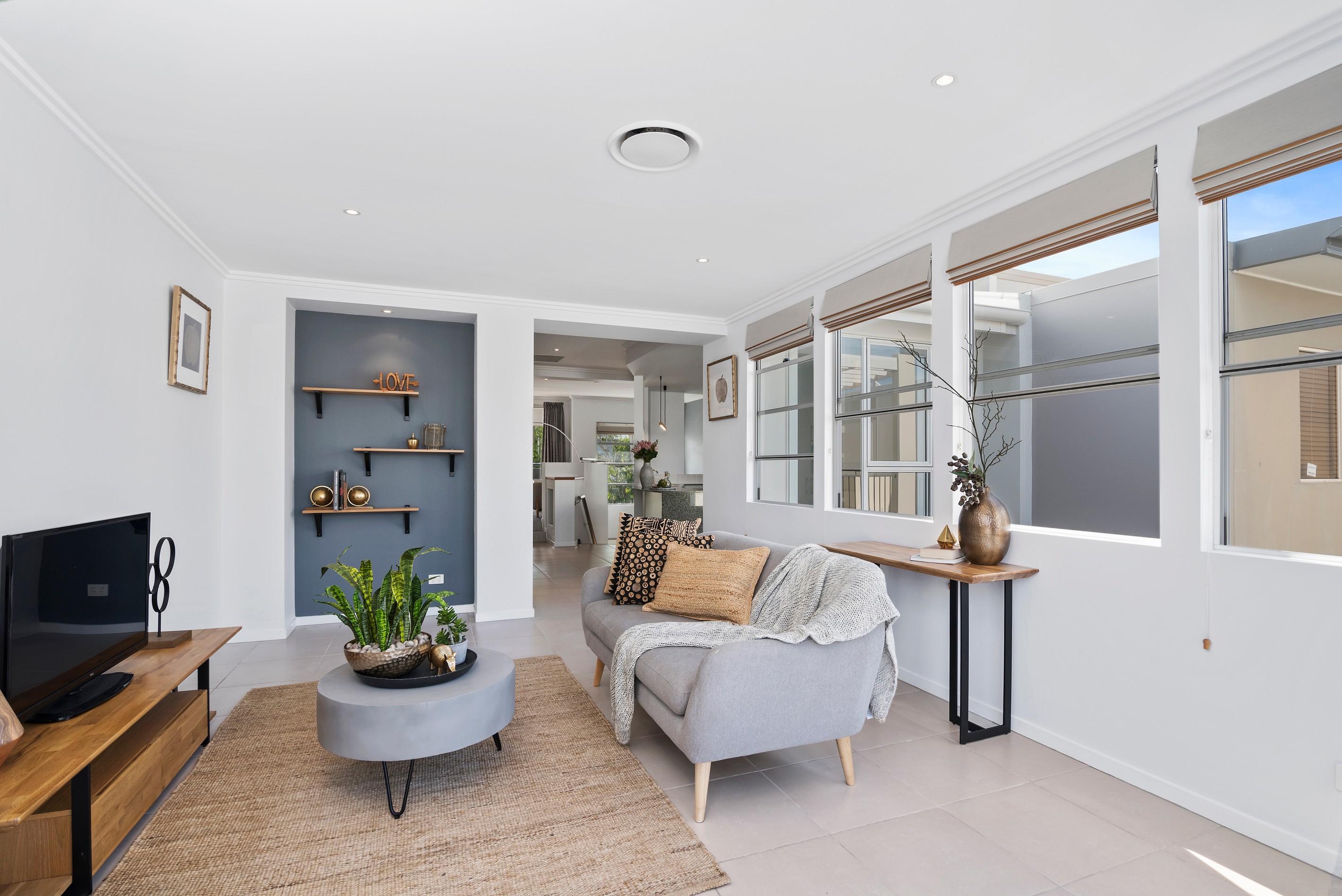 18 Moores Crescent, Varsity Lakes, QLD 4227
