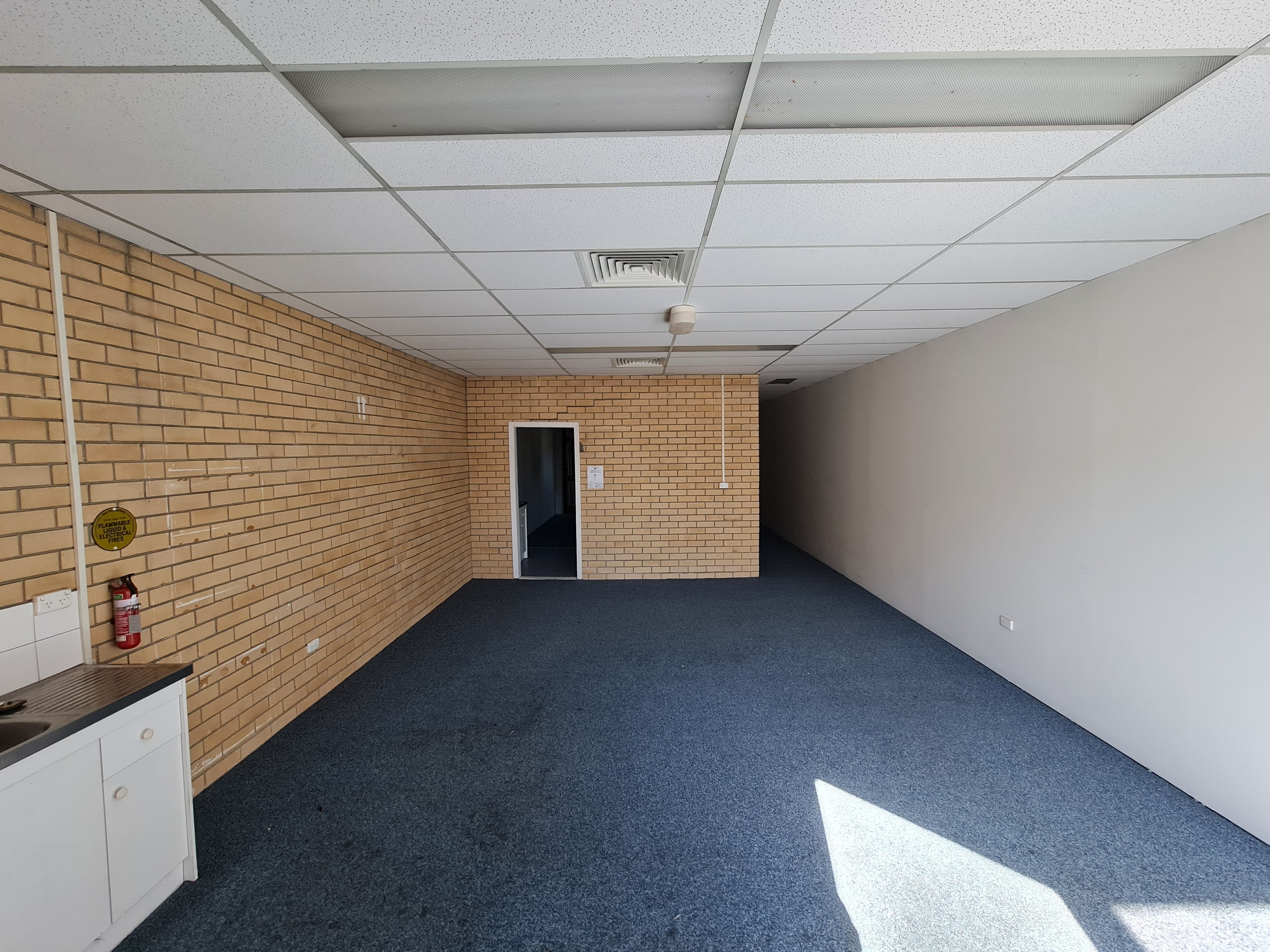 12/84 Wembley Road, Logan Central, QLD 4114