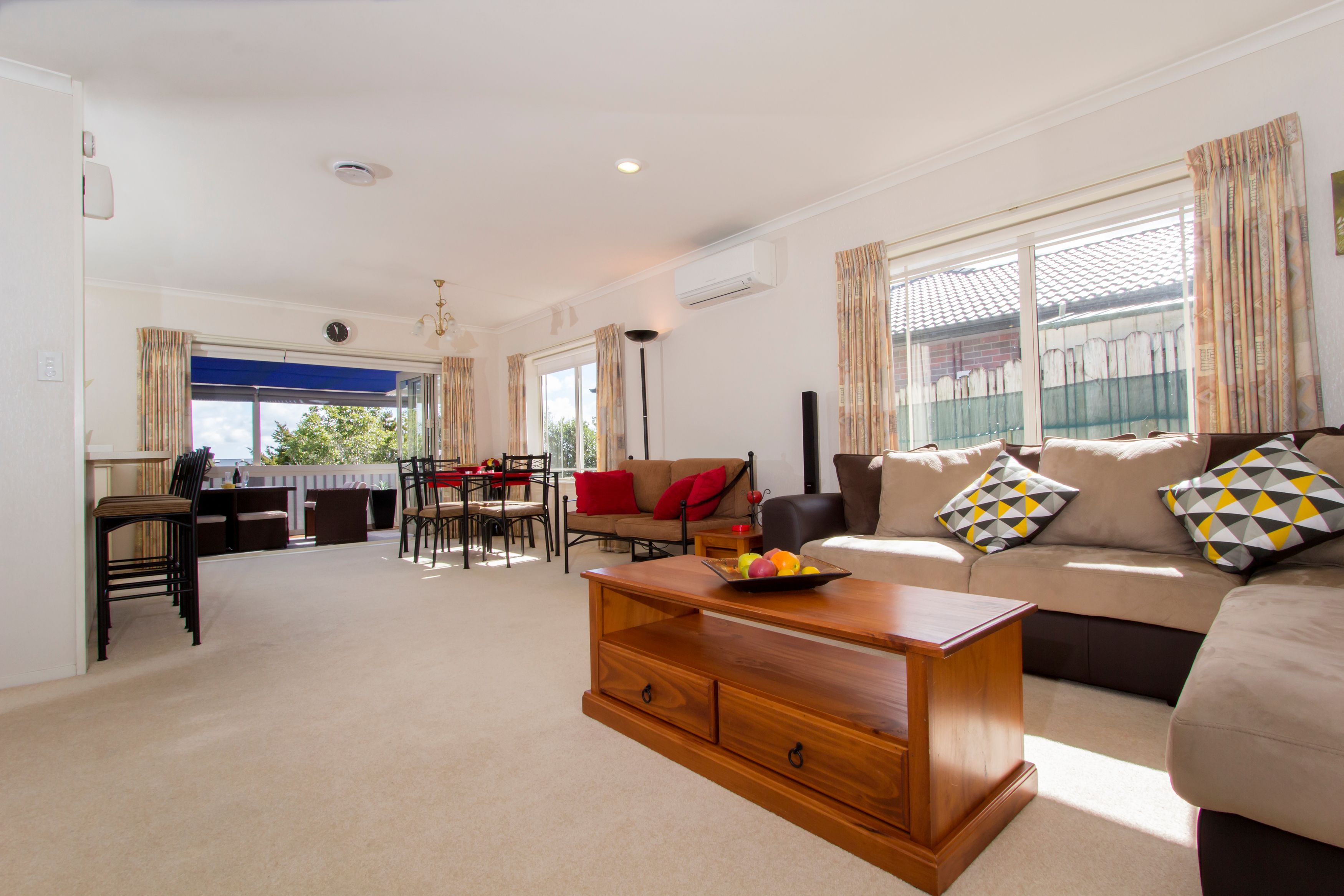 29 Lorikeet Place, Unsworth Heights, North Shore City
