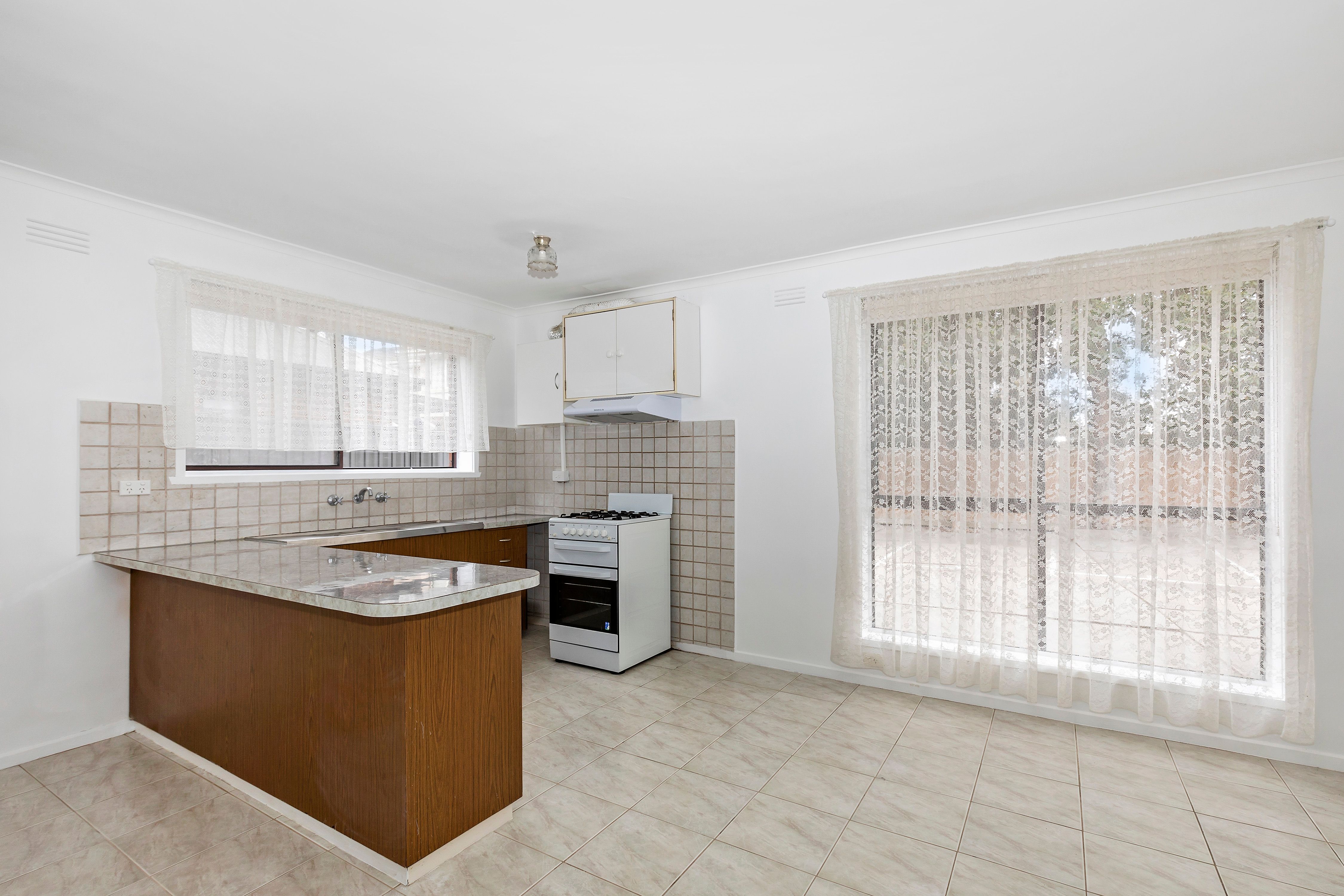 4/3 Stapley Crescent, Altona North, VIC 3025