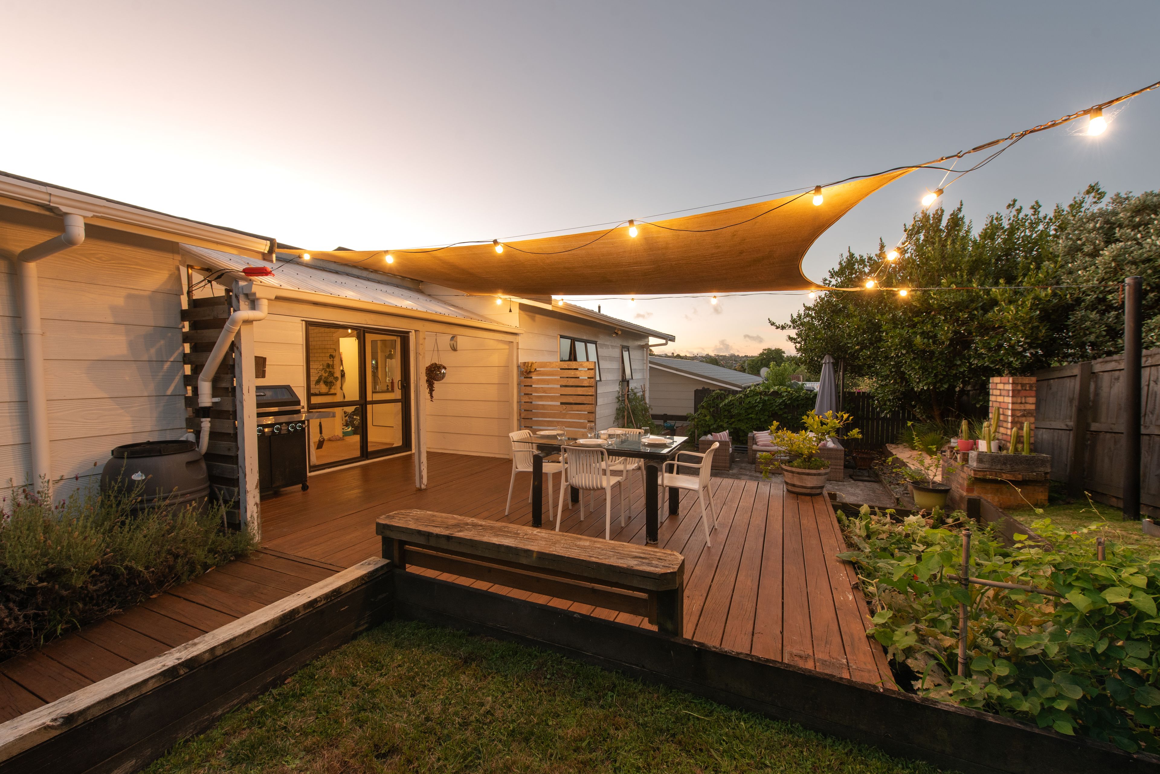 1/11 Wally Nola Place, Henderson, Waitakere City