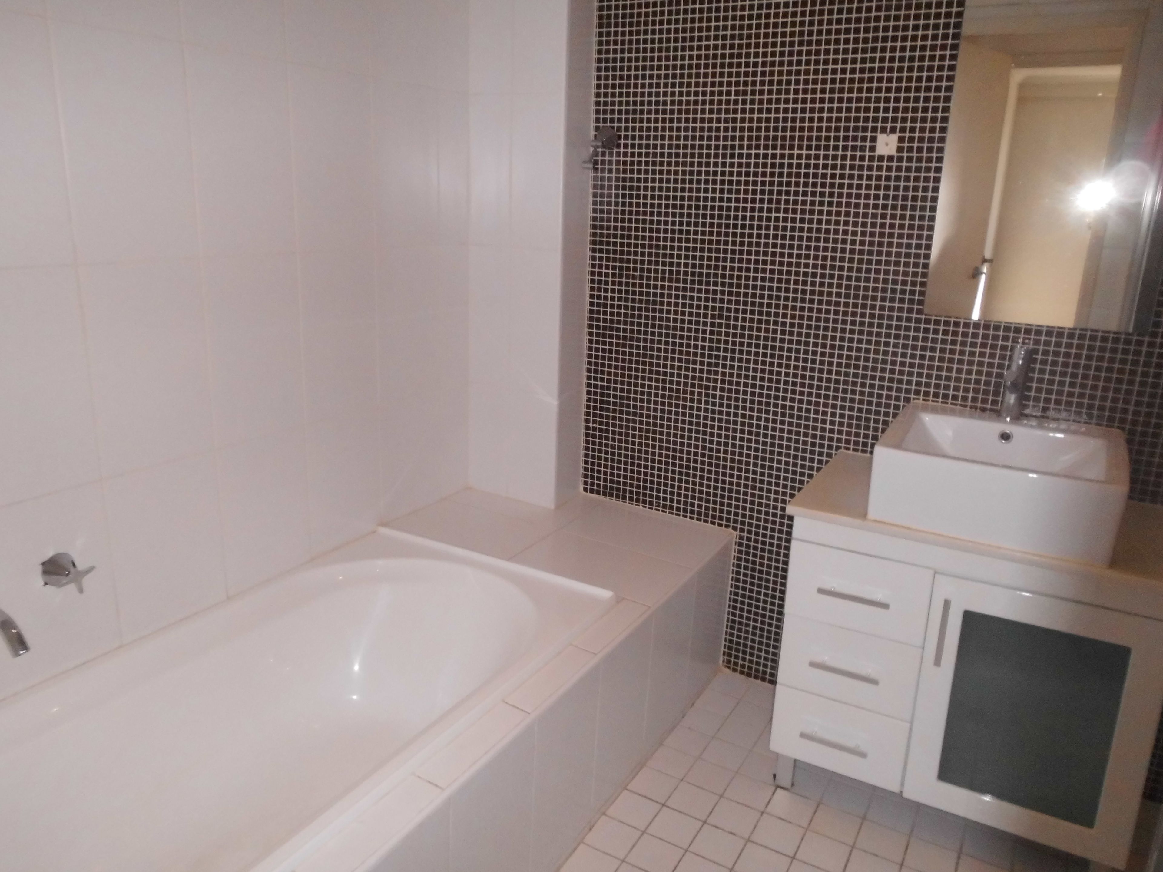 4 242 South Terrace, Bankstown, NSW 2200