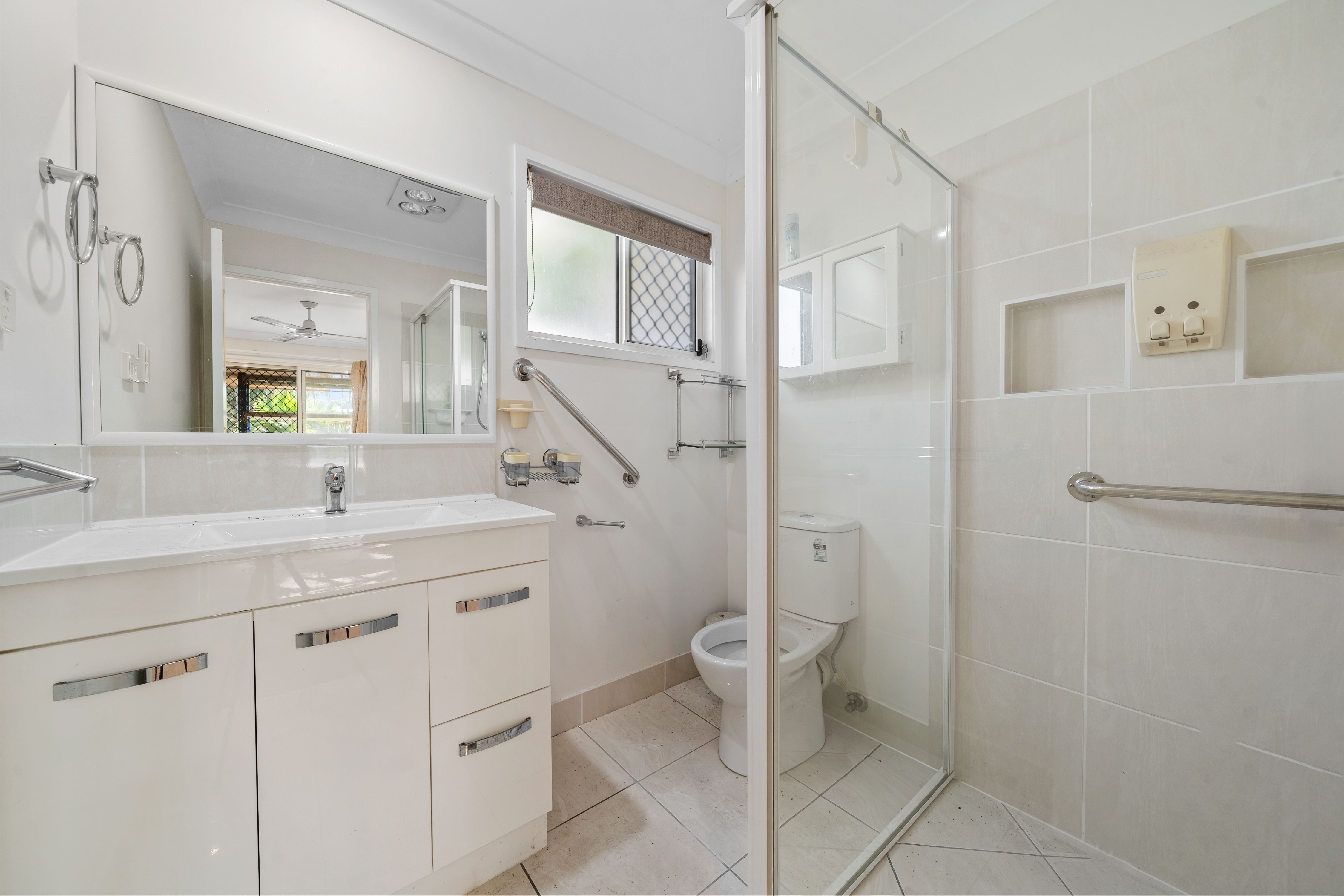 28 Grove Road — photo 17 of 22