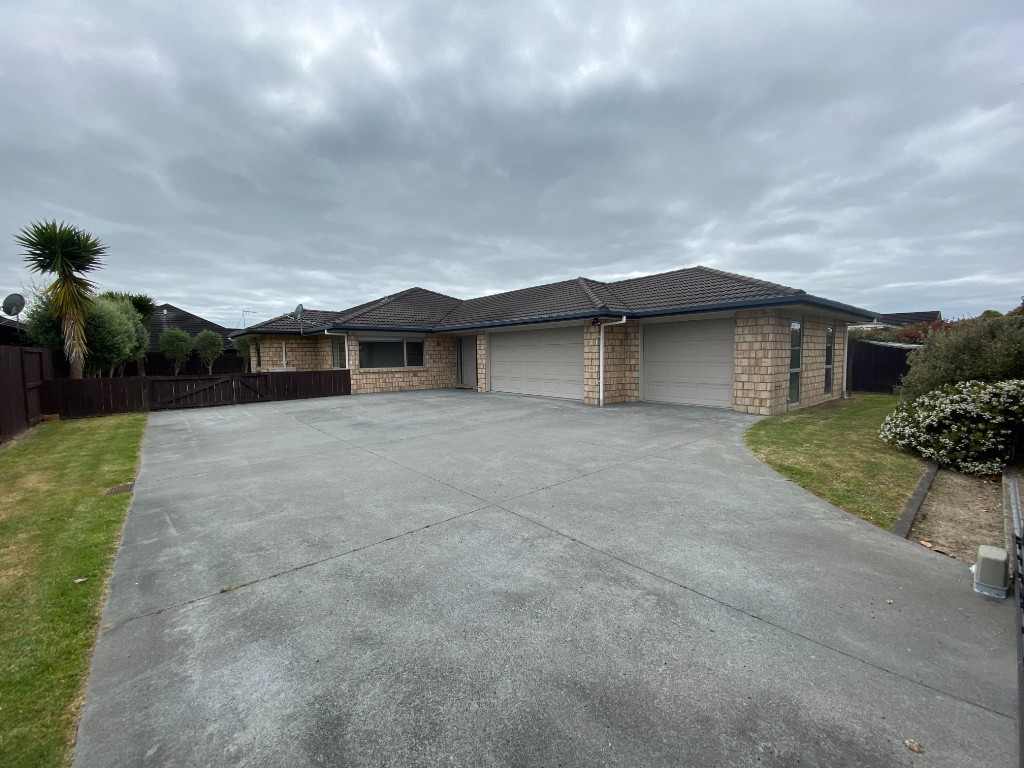 1794 River Road, Flagstaff, Hamilton City