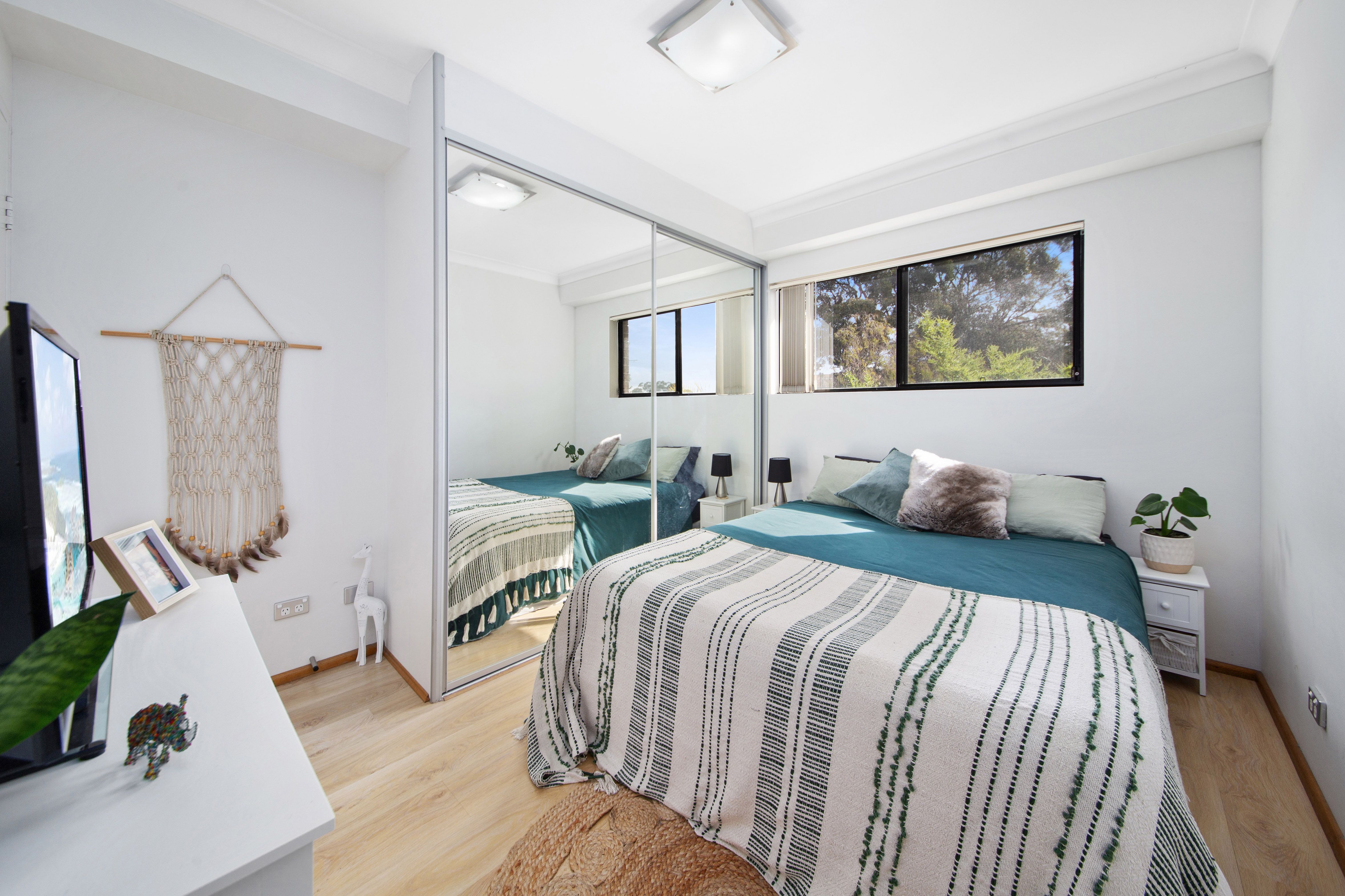 15/1317-1321 Princes Highway — photo 3 of 6