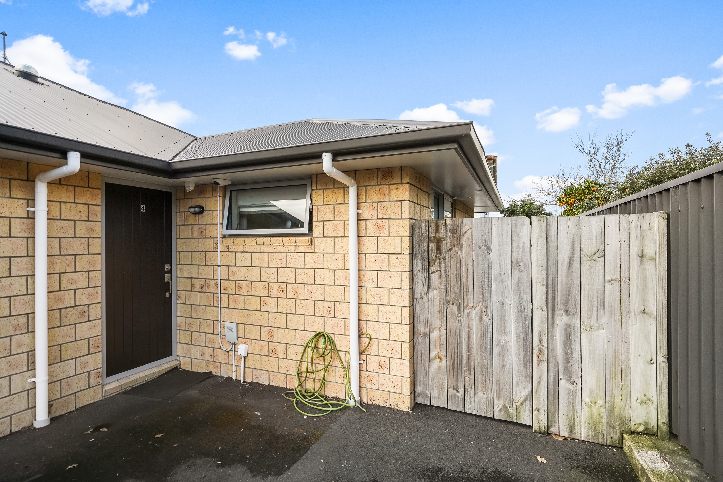 4/3 June Place, Hamilton East, Hamilton City