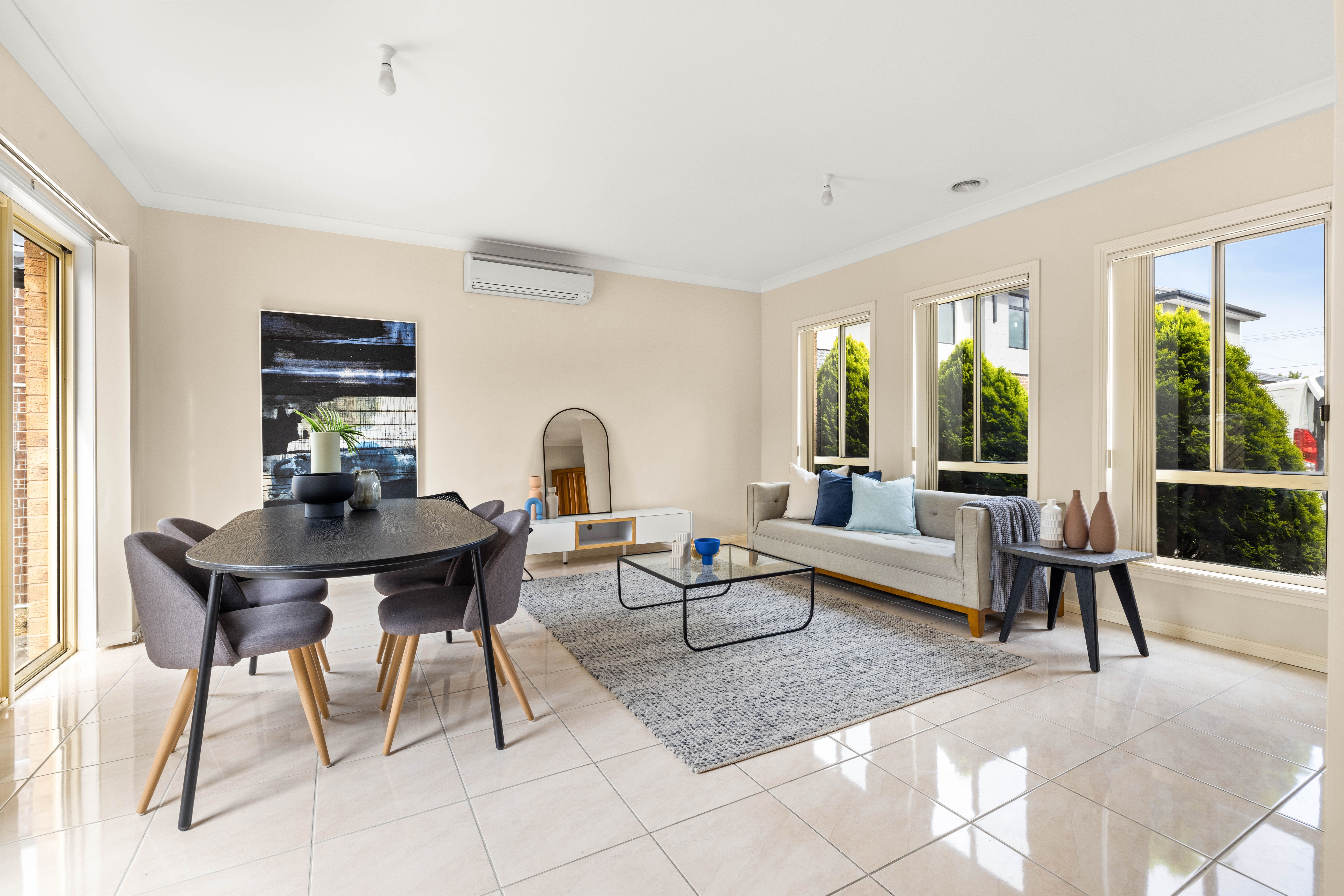 2/4 Cooper Street, Broadmeadows, VIC 3047