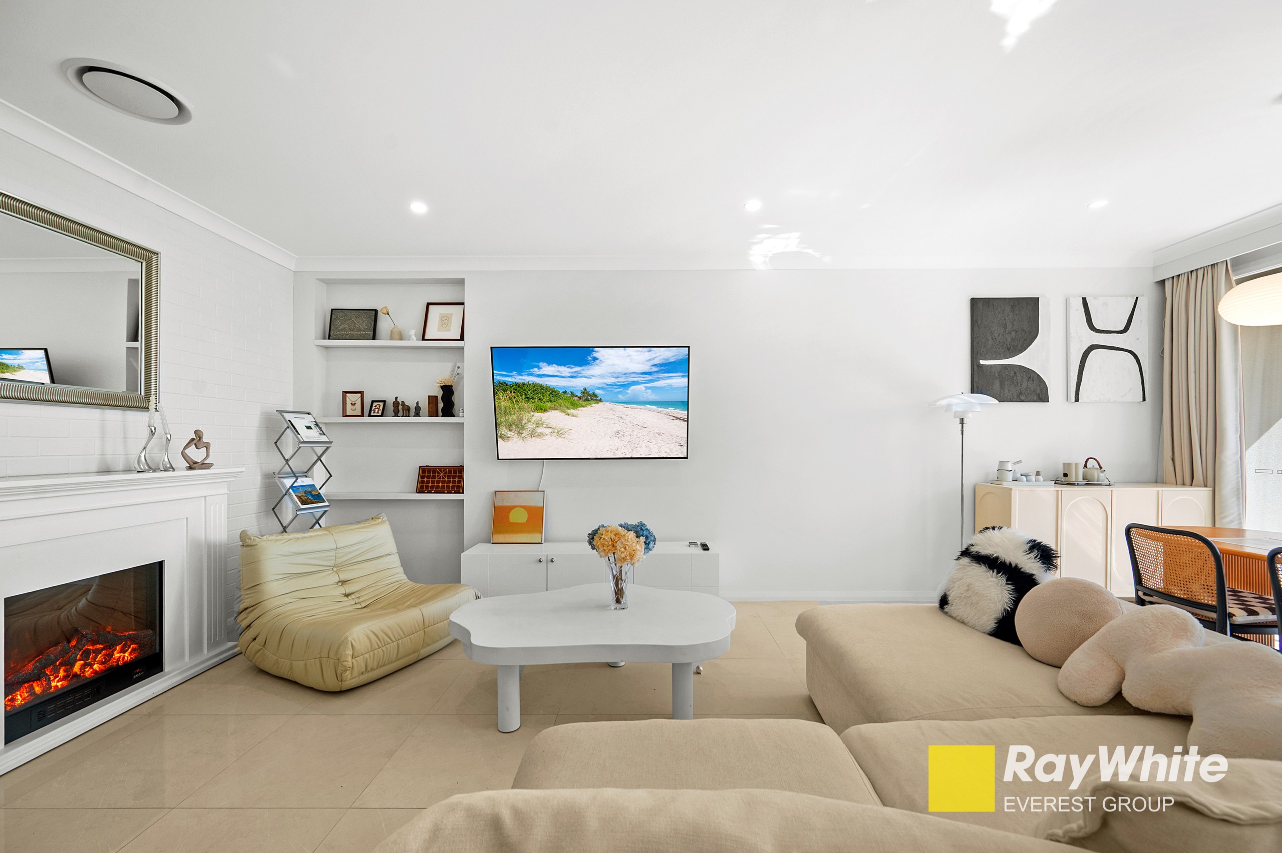 6 Amarina Boulevard, Colebee, NSW 2761
