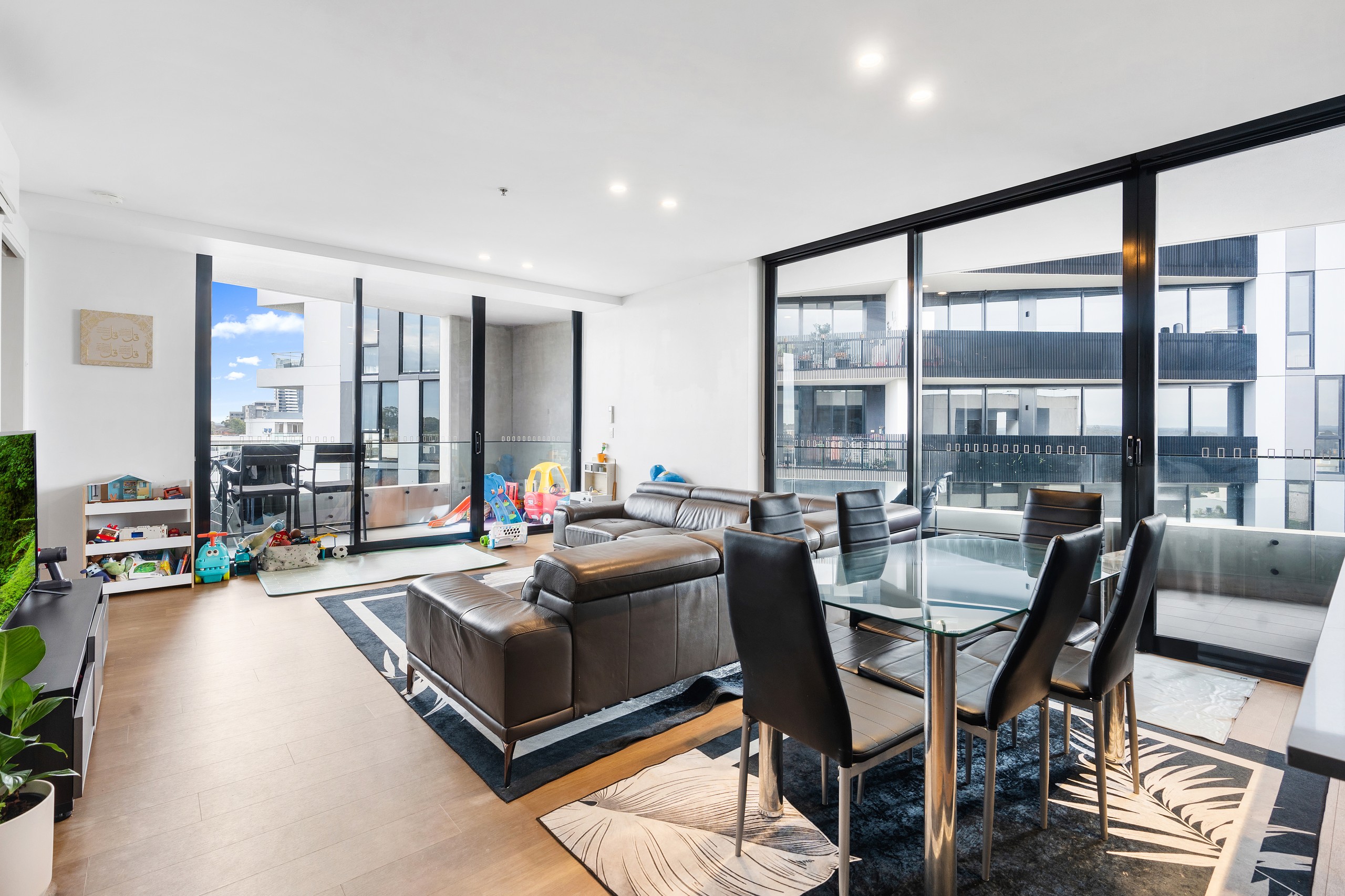 803/6B Atkinson Street, Liverpool, NSW 2170