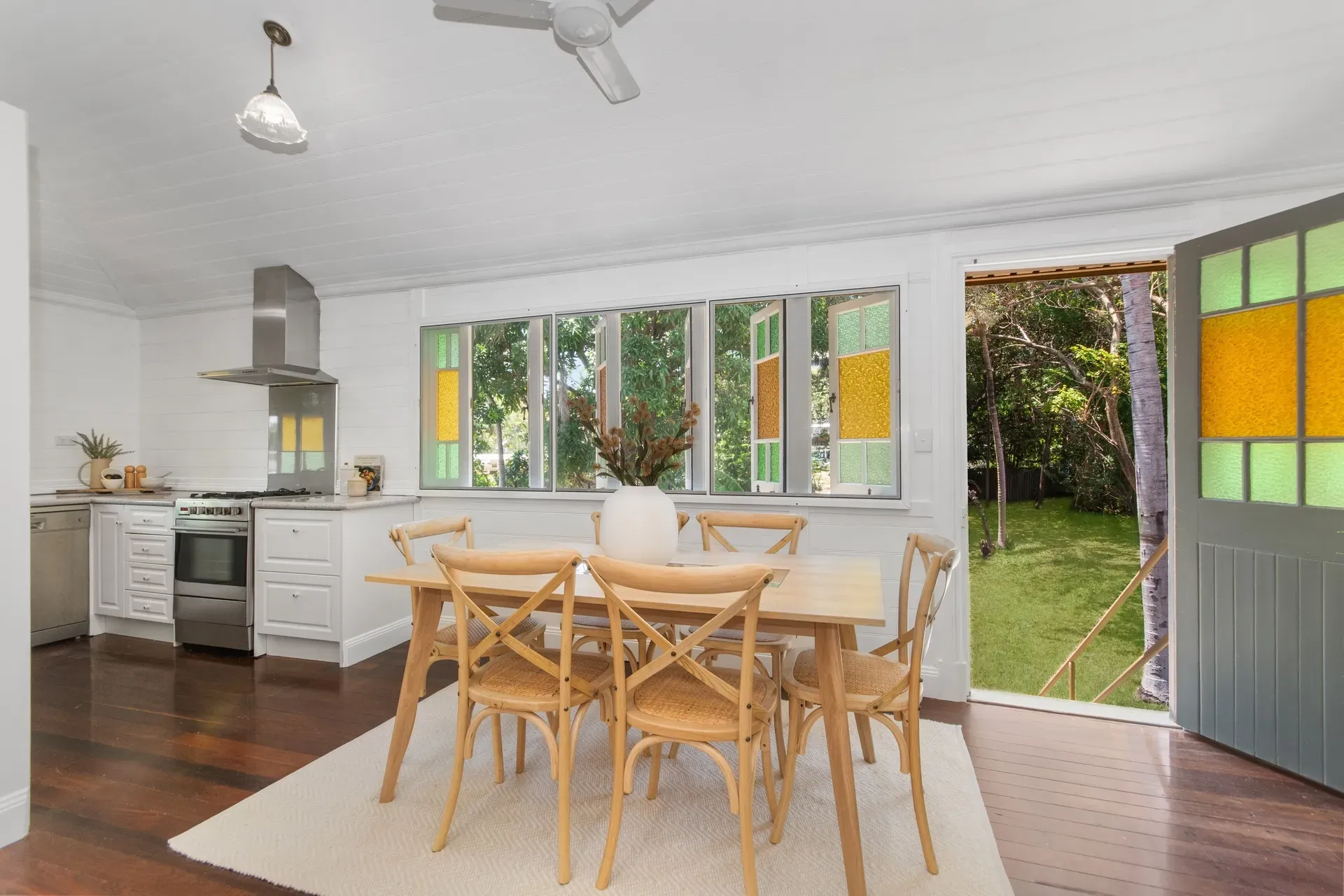 18 Primrose Street — photo 3 of 10