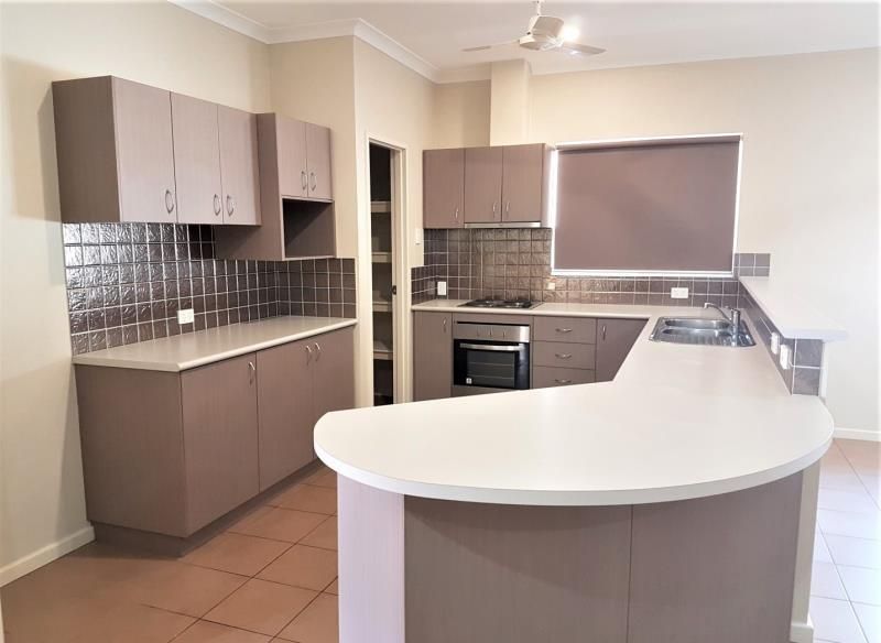 7 Ridge Elbow, Nickol, WA 6714