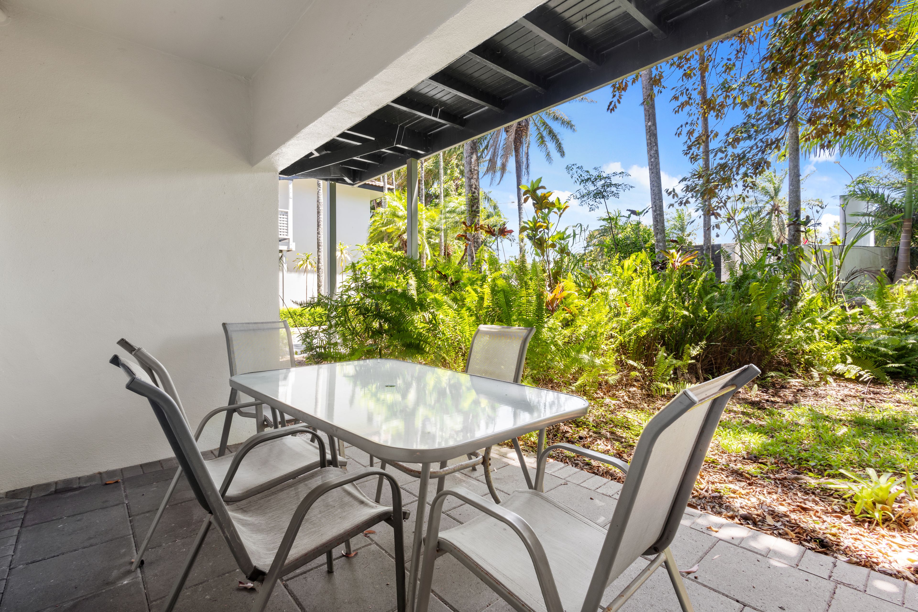 1/121-137 Port Douglas Road — photo 21 of 28