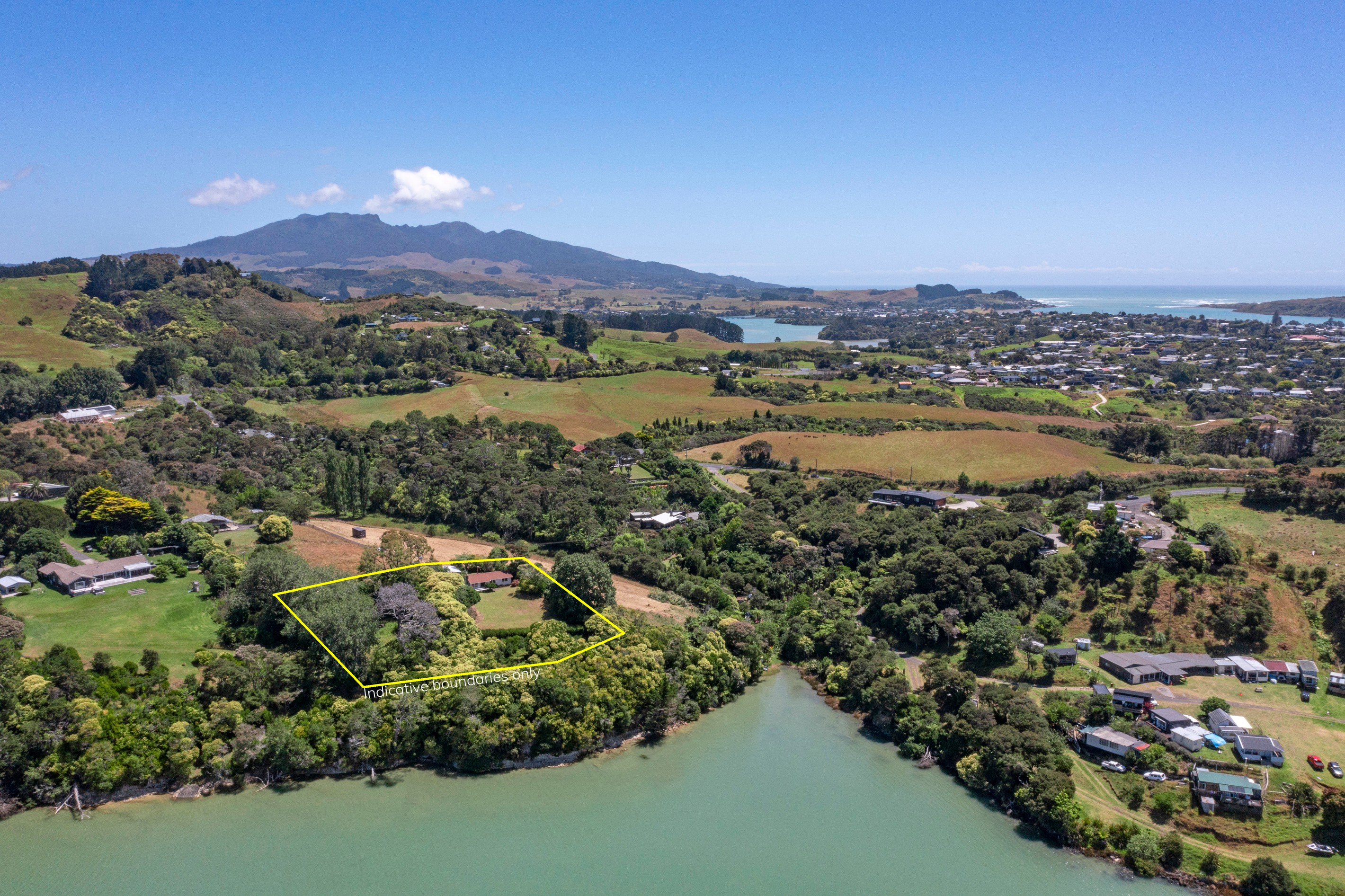 14B Greenslade Road, Raglan, Waikato District