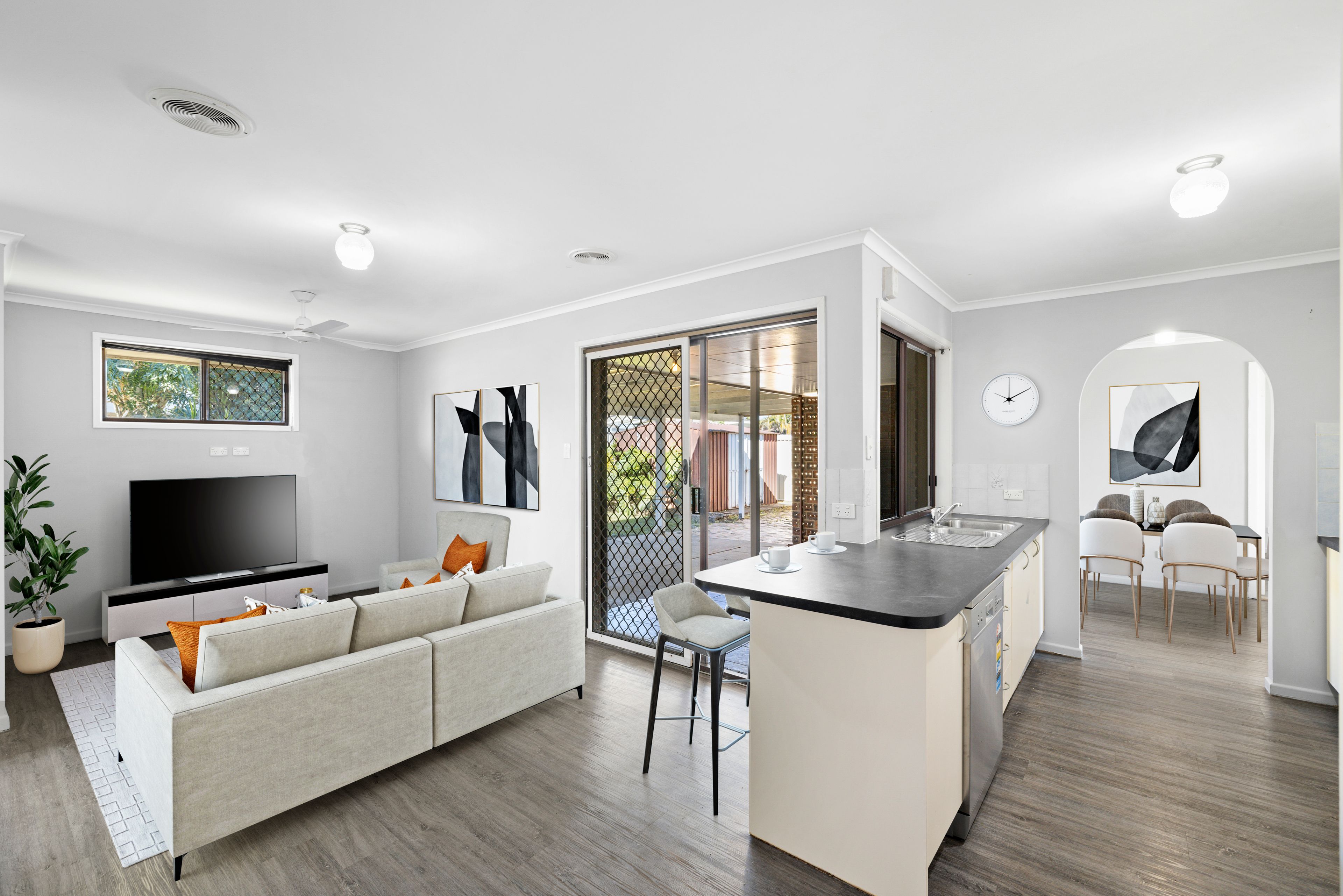 10 Chine Place, Wurtulla, QLD 4575