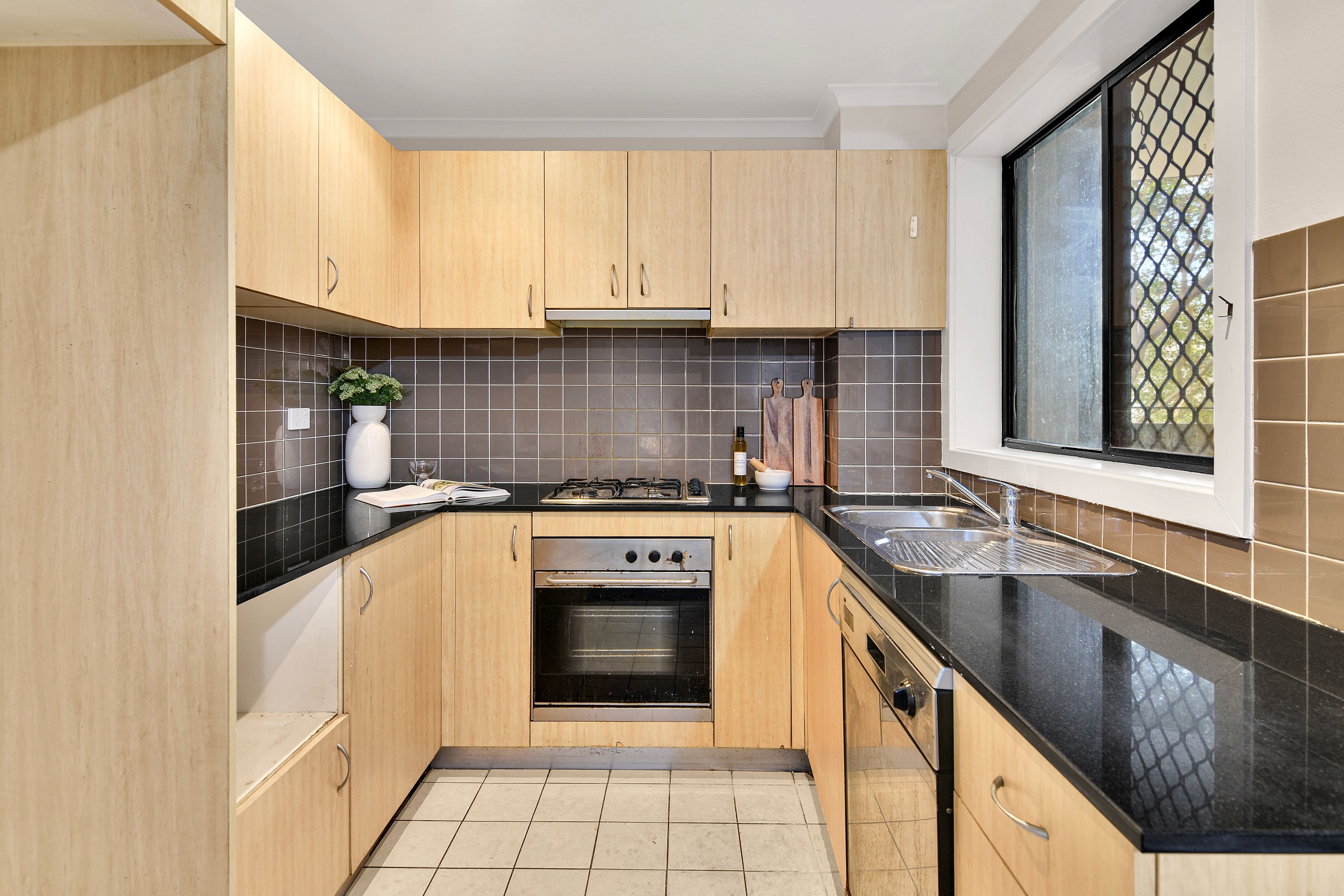 29/3-13 Erskineville Road, Newtown, NSW 2042