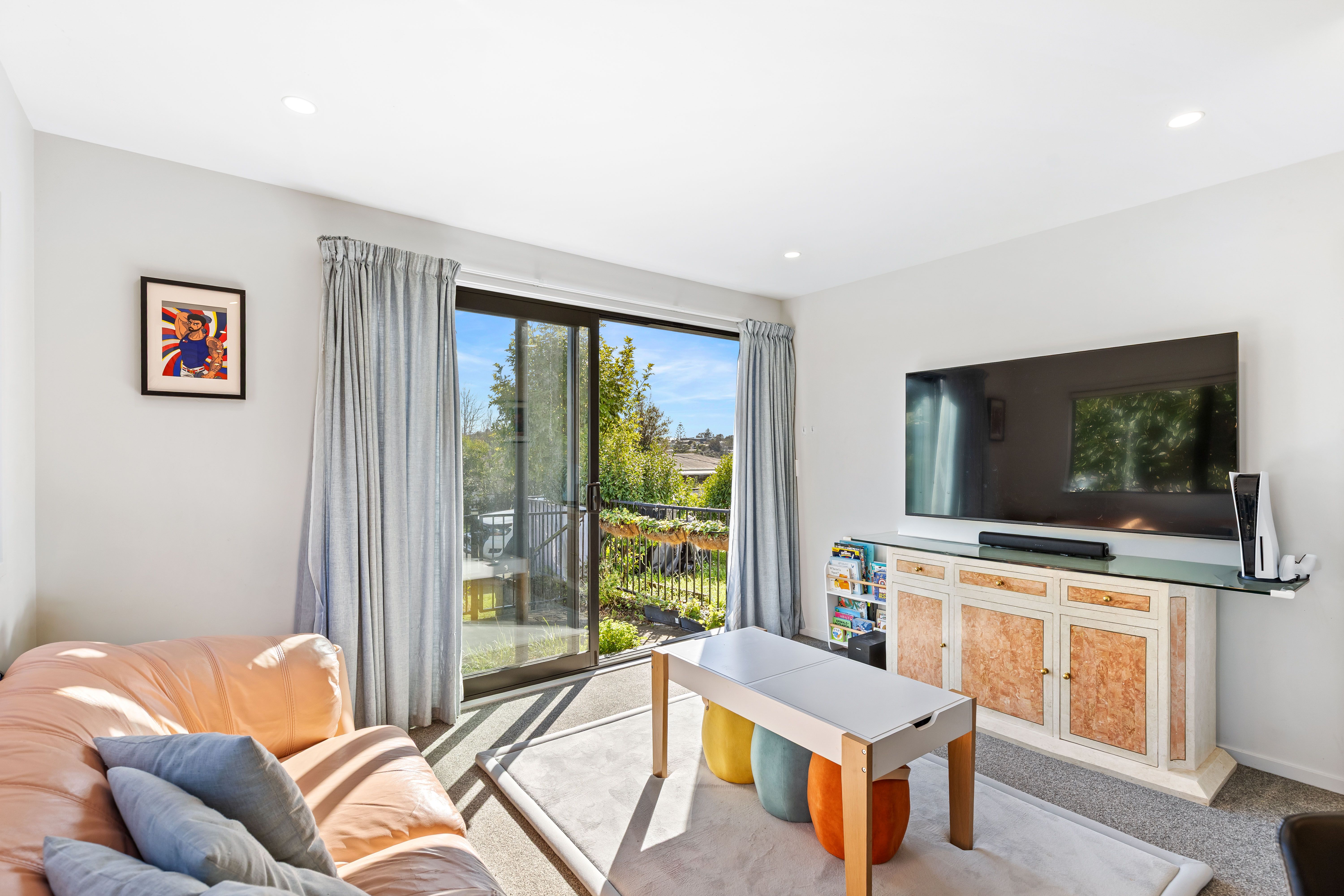 49A Hatherlow Street, Glenfield, North Shore City