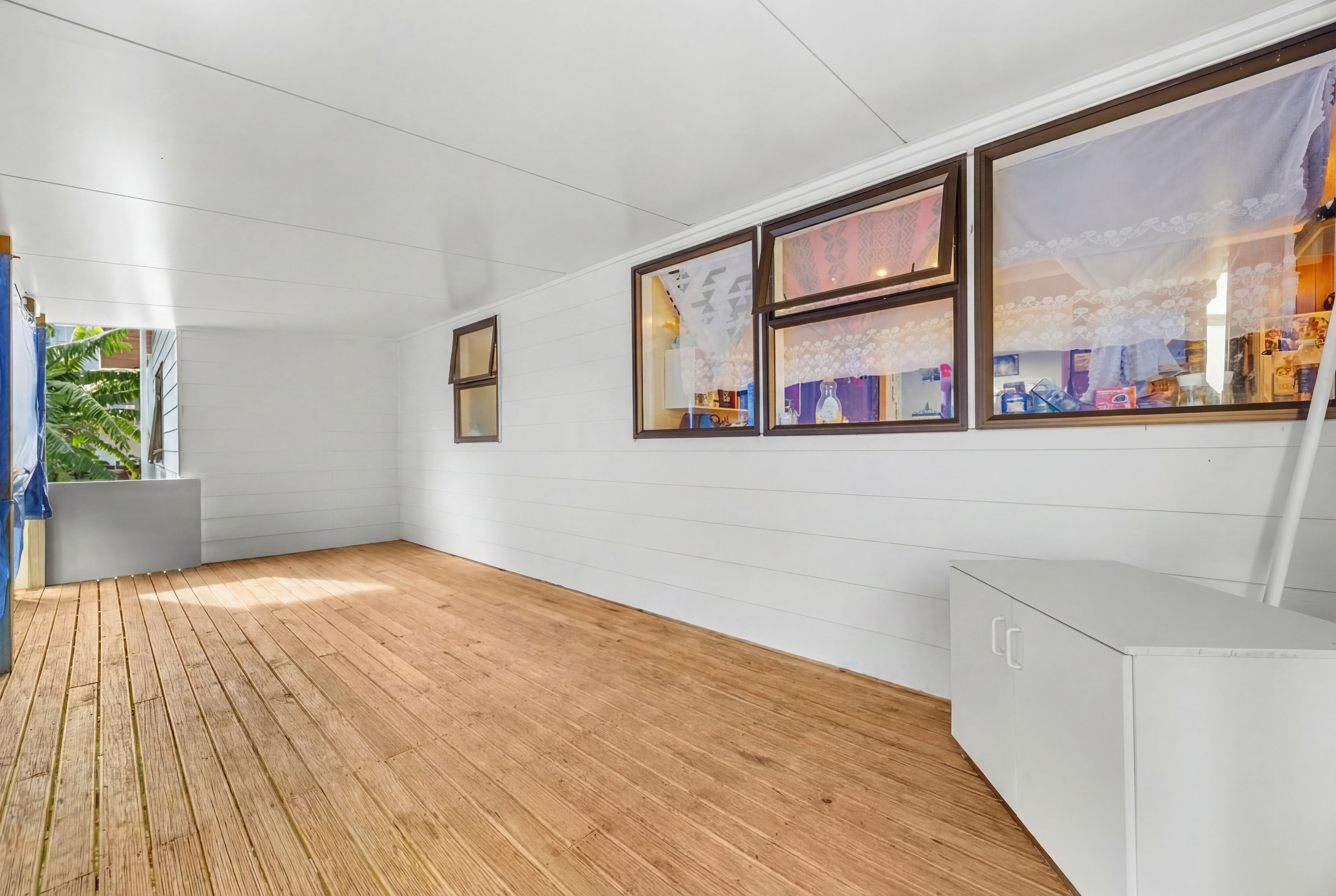 33 Metcalfe Road, Ranui, Waitakere City