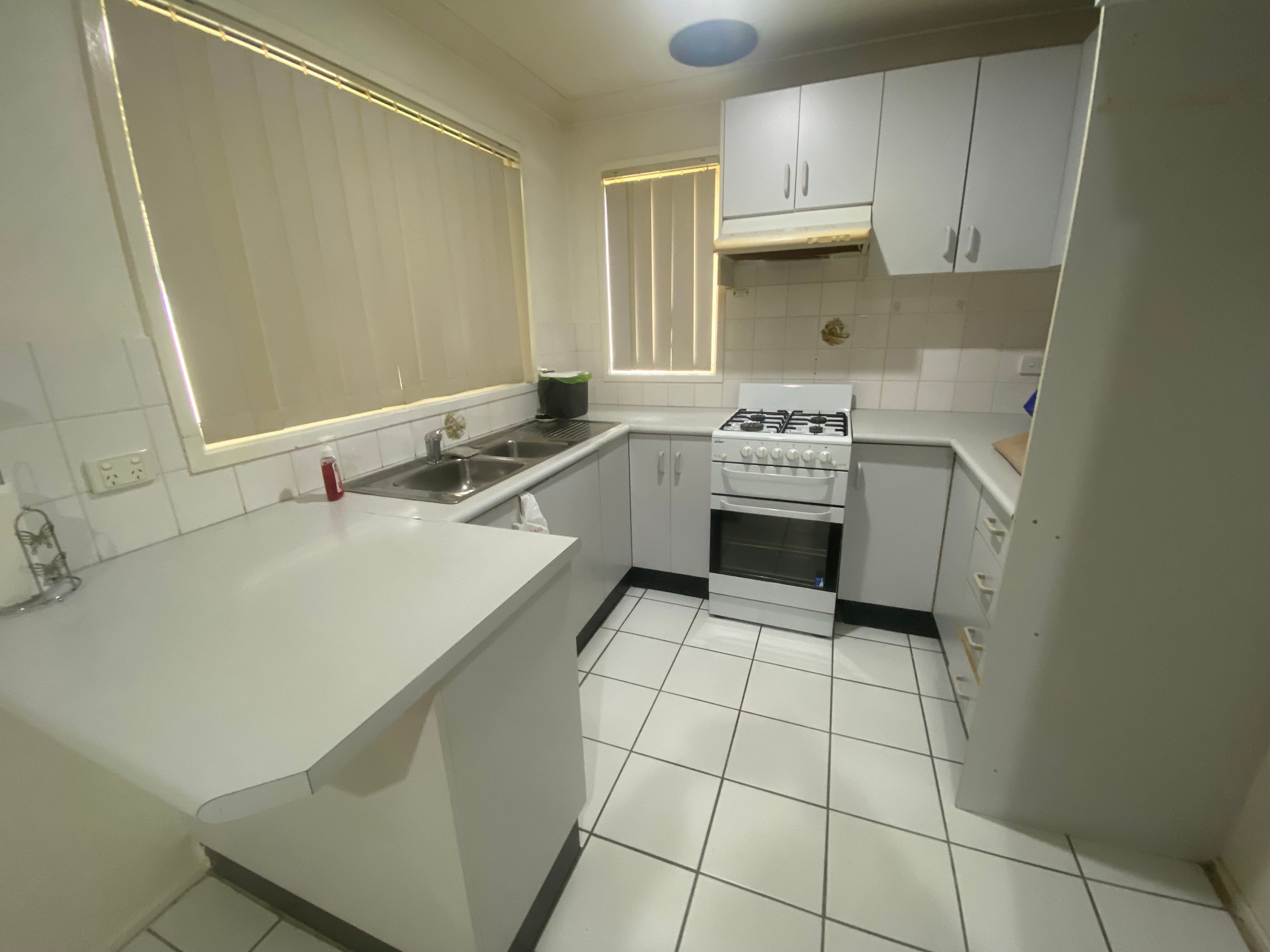 31 Seaeagle Crescent, Green Valley, NSW 2168