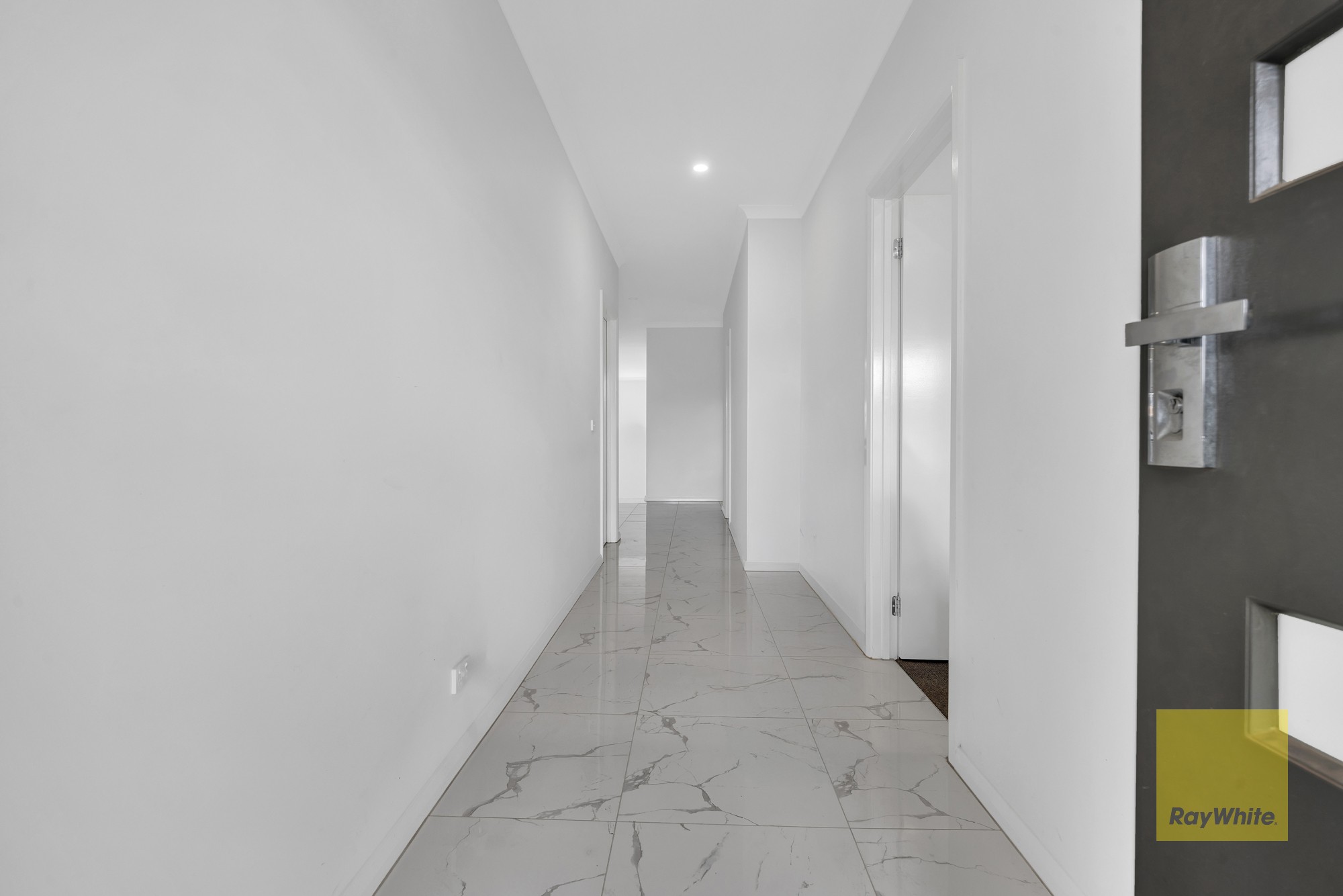 8 Hatfield Street, Strathtulloh, VIC 3338