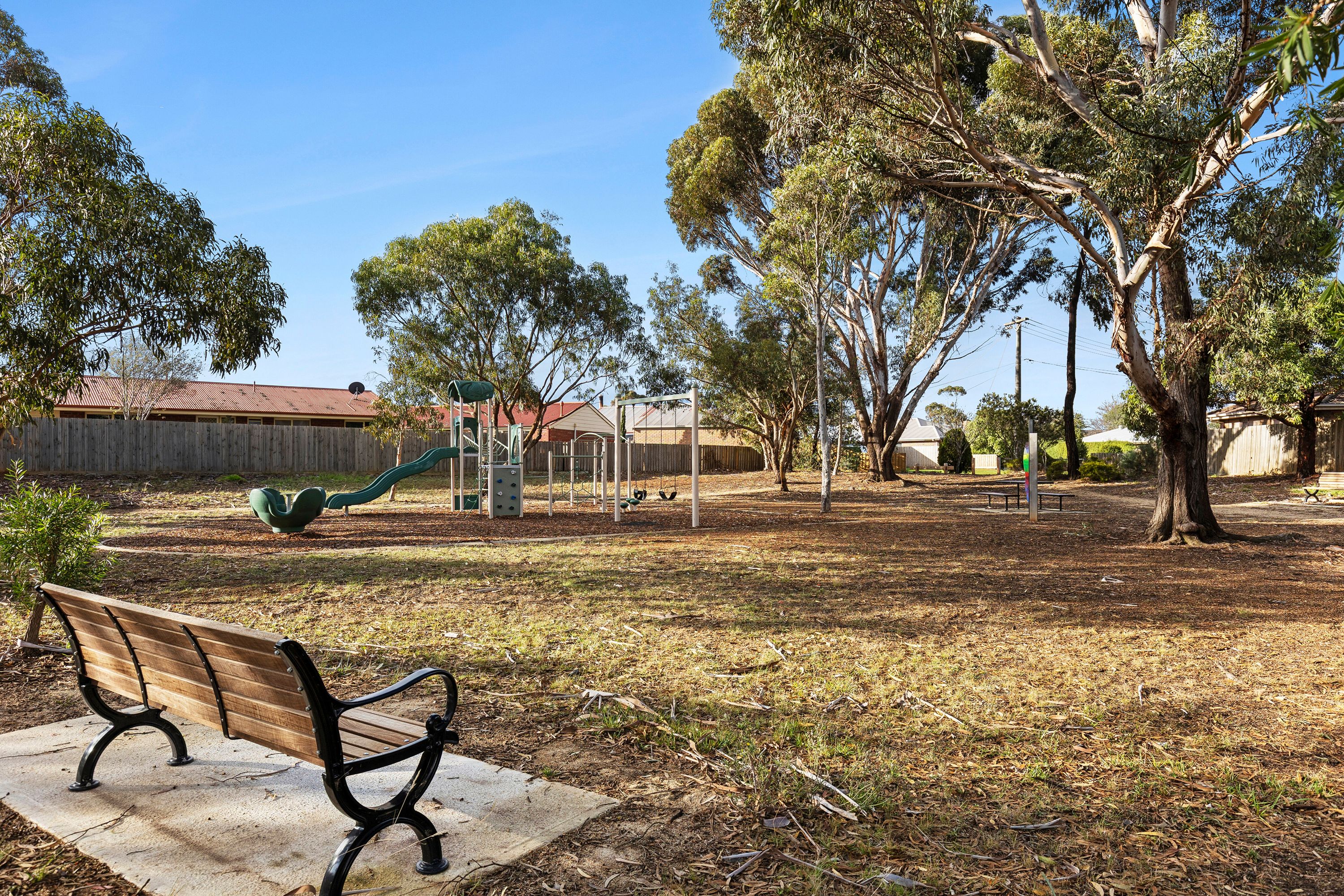 4 Conole Court — photo 11 of 14