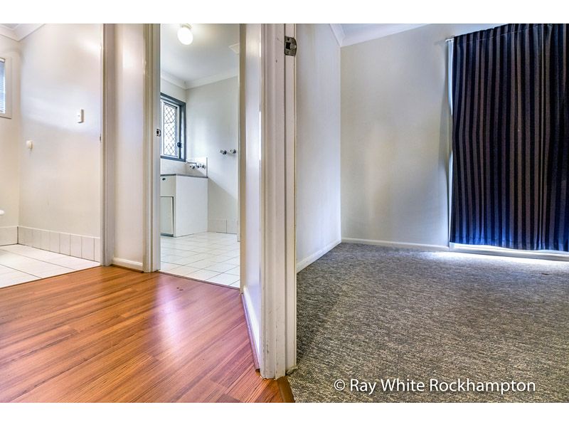 8 Cassia Street, Norman Gardens, QLD 4701