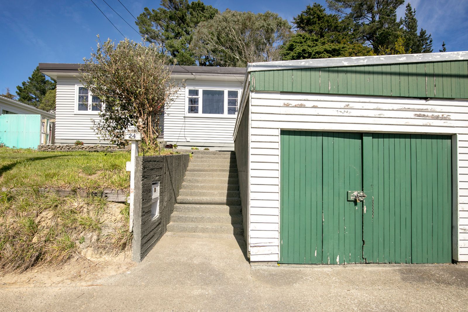 24 Main Road, Wainuiomata, Lower Hutt City