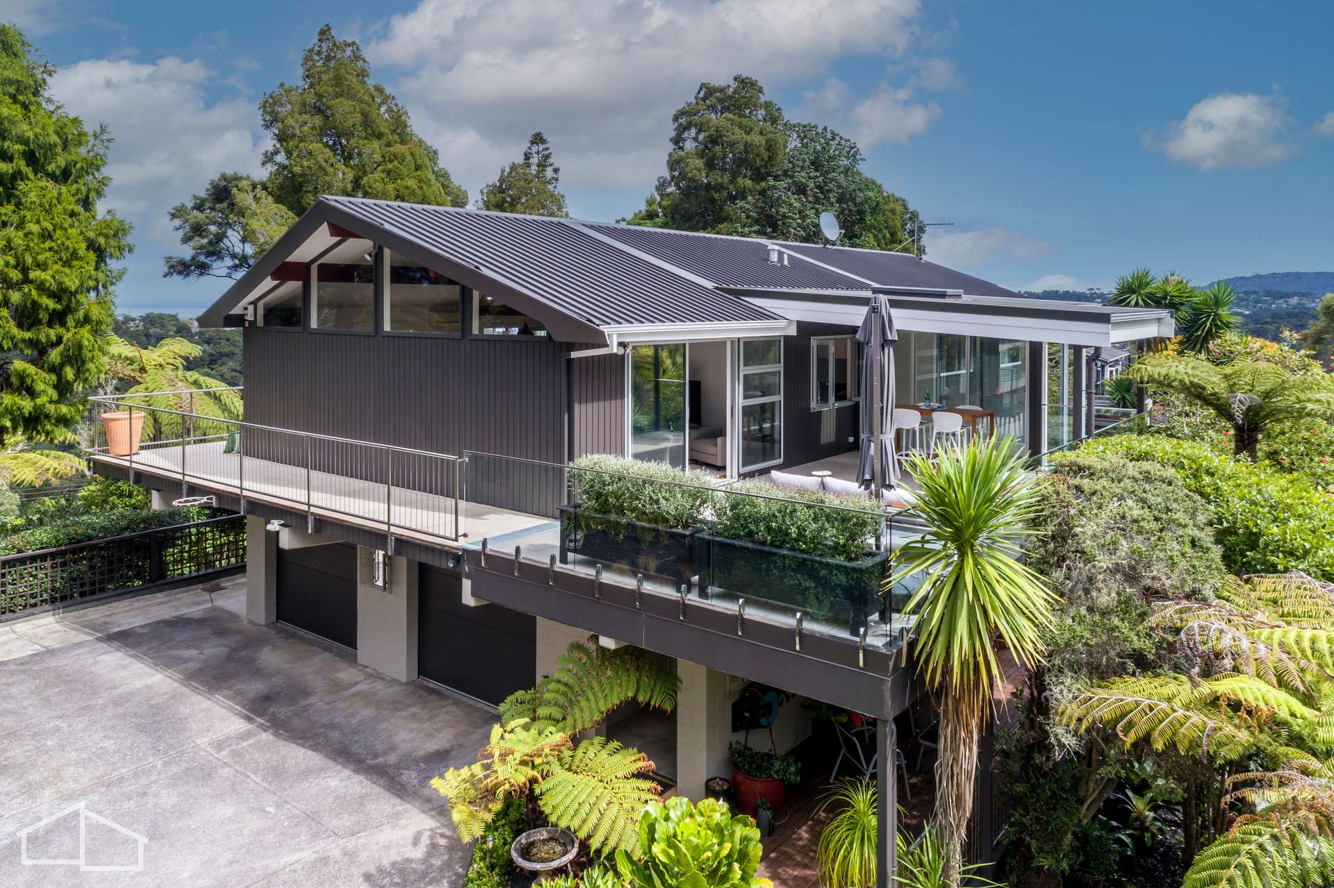 45 Huia Road photo 0