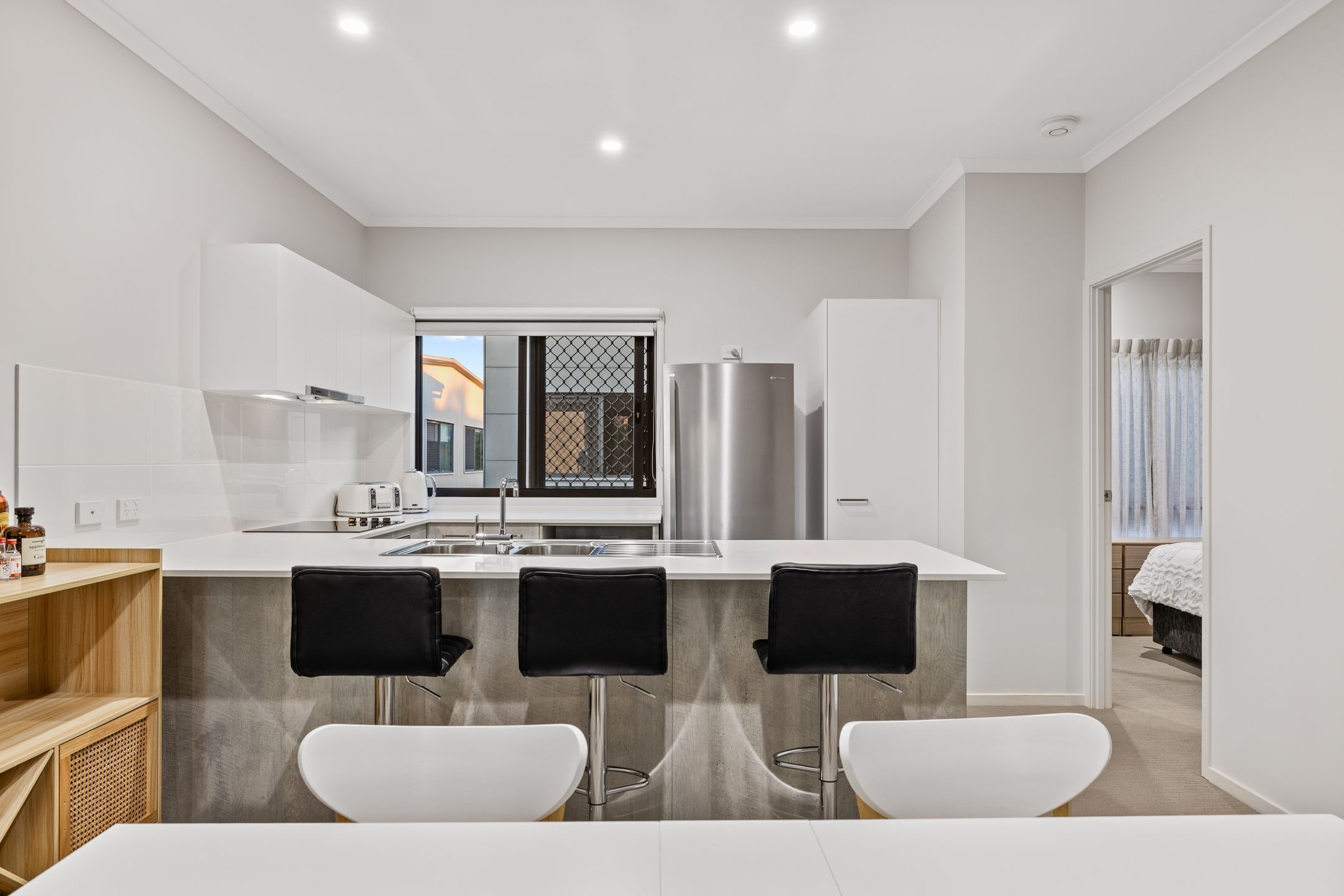 81 Duporth Avenue, Maroochydore QLD 4558
