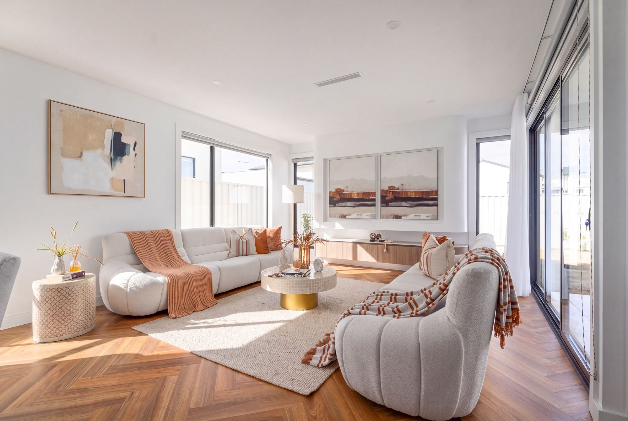 20 Valerian Avenue — photo 6 of 24