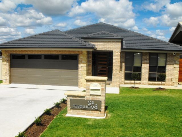 24 Rosewood Avenue