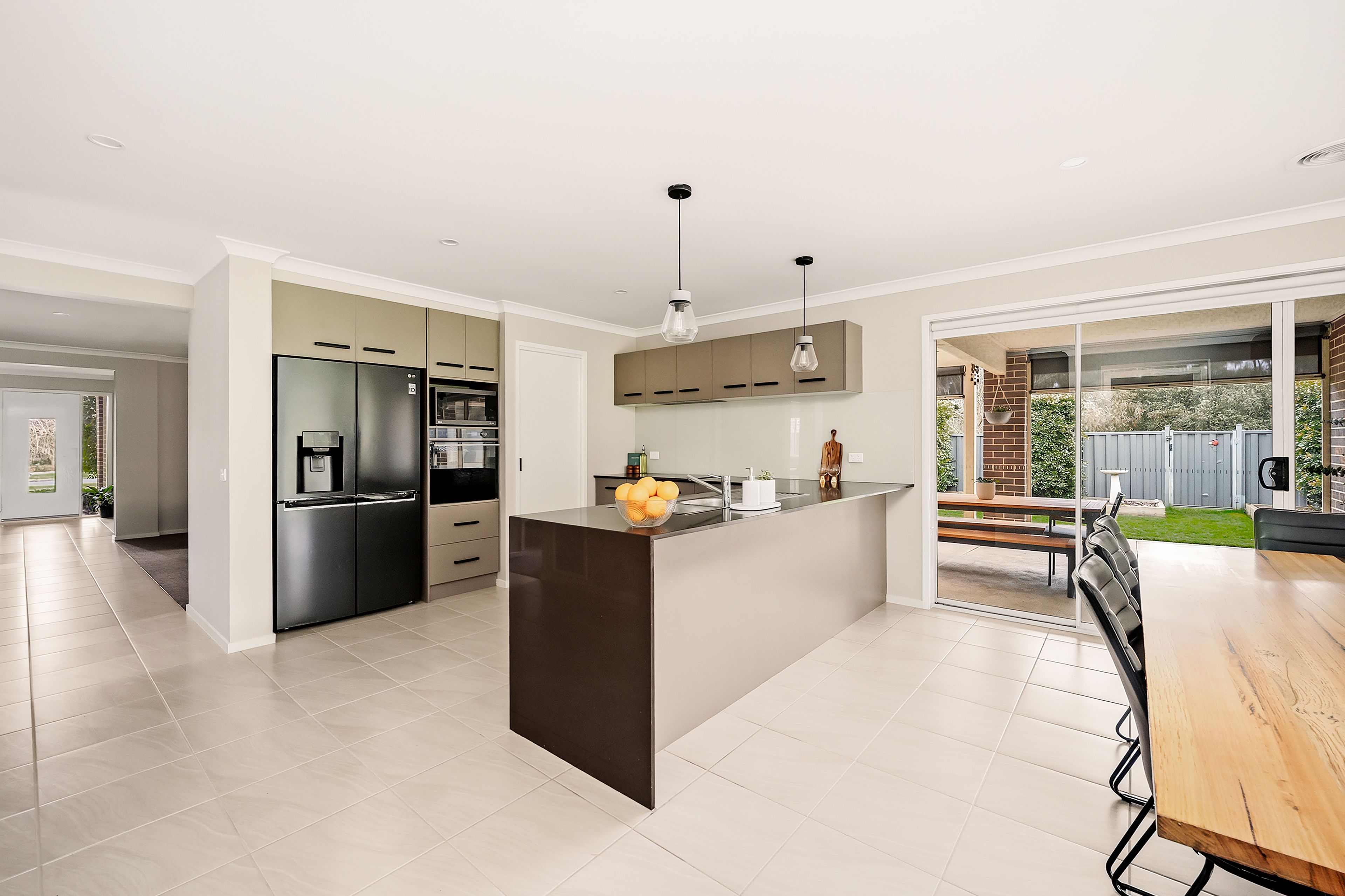 40 Shenfield Street — photo 6 of 23