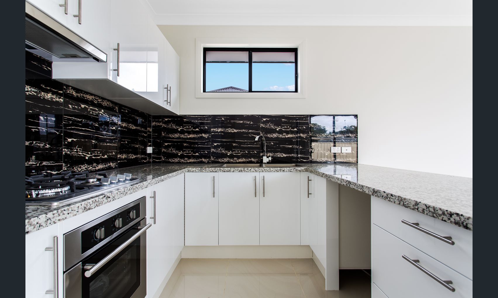 11 Kelmscott Street, Rosewater, SA 5013