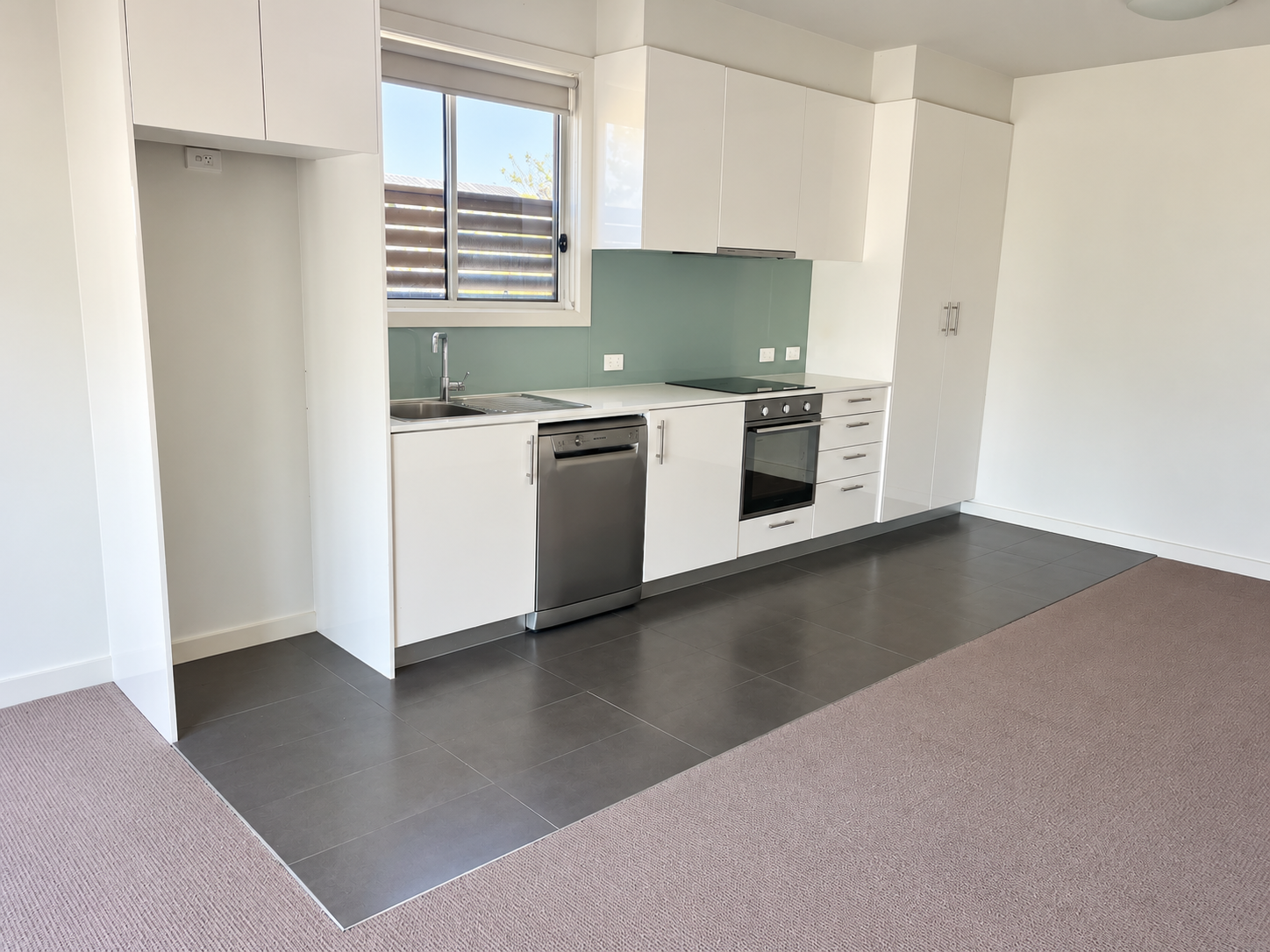 101/7 Rugby Road, Hughesdale, VIC 3166