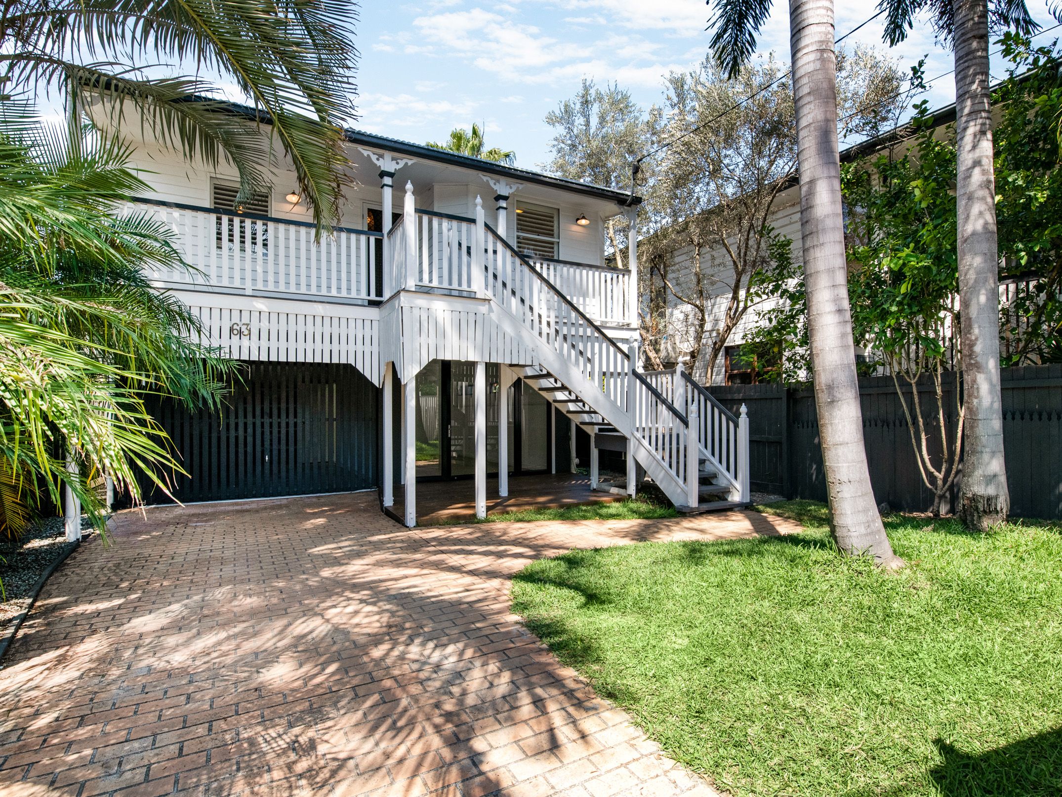 63 Park Drive, Graceville QLD 4075